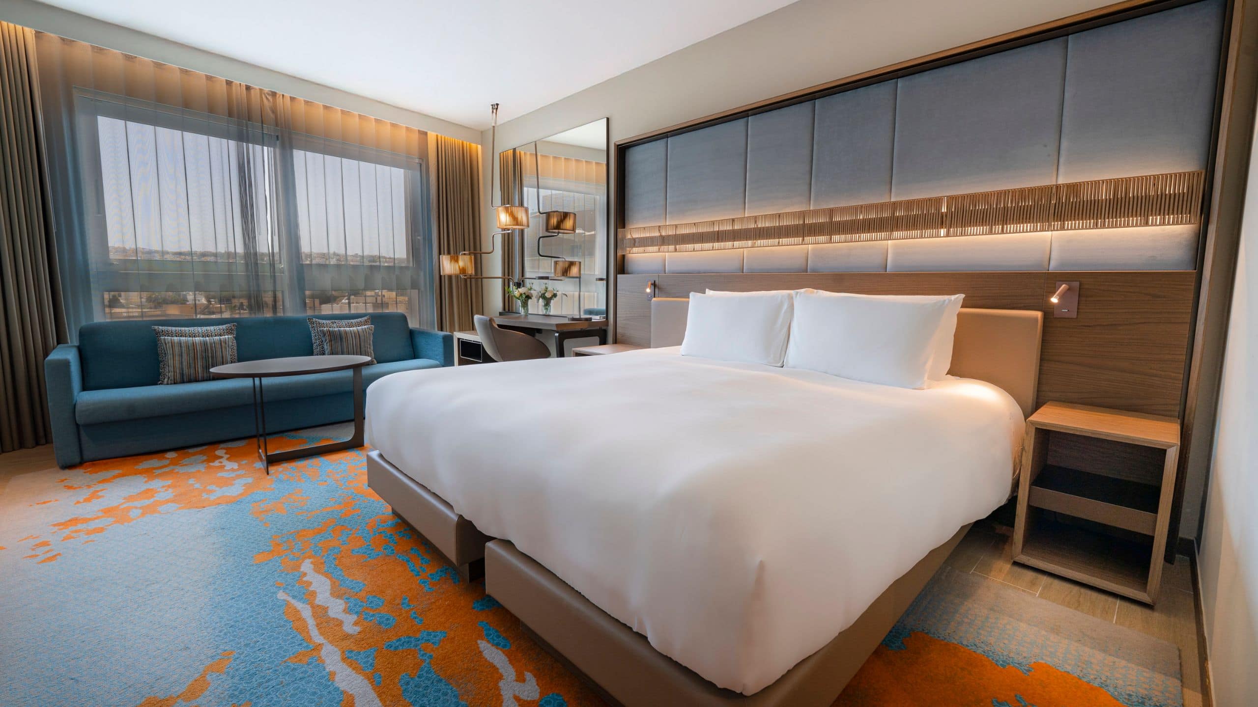 1 King Bed - Image 1