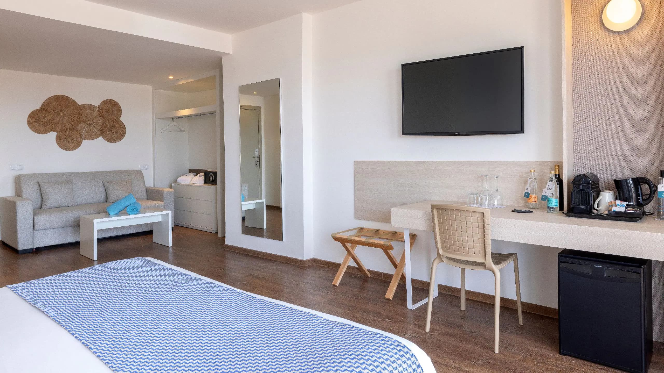 Alua Calas de Mallorca Resort - Image 4