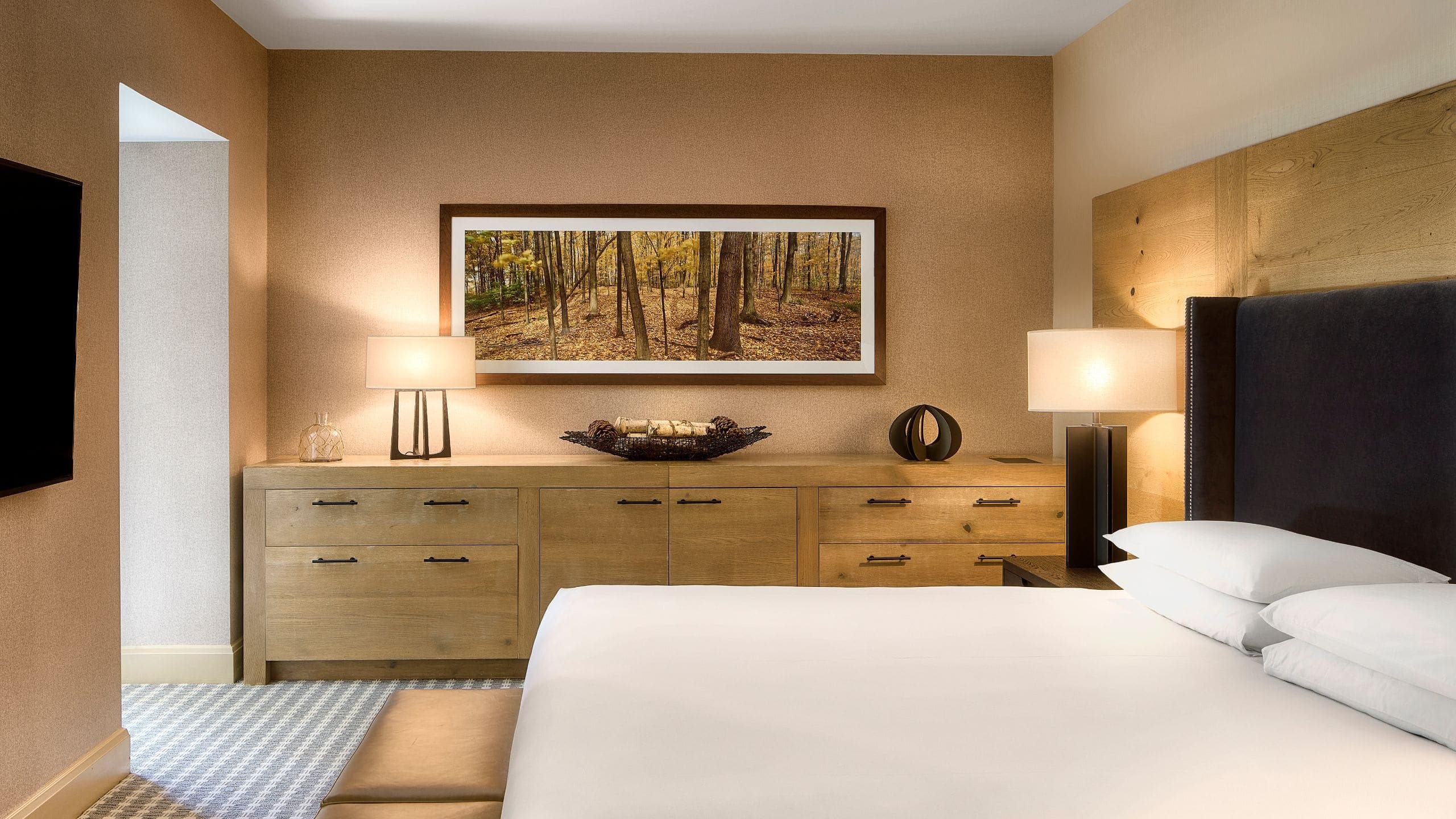 One Bedroom Suite - Image 1