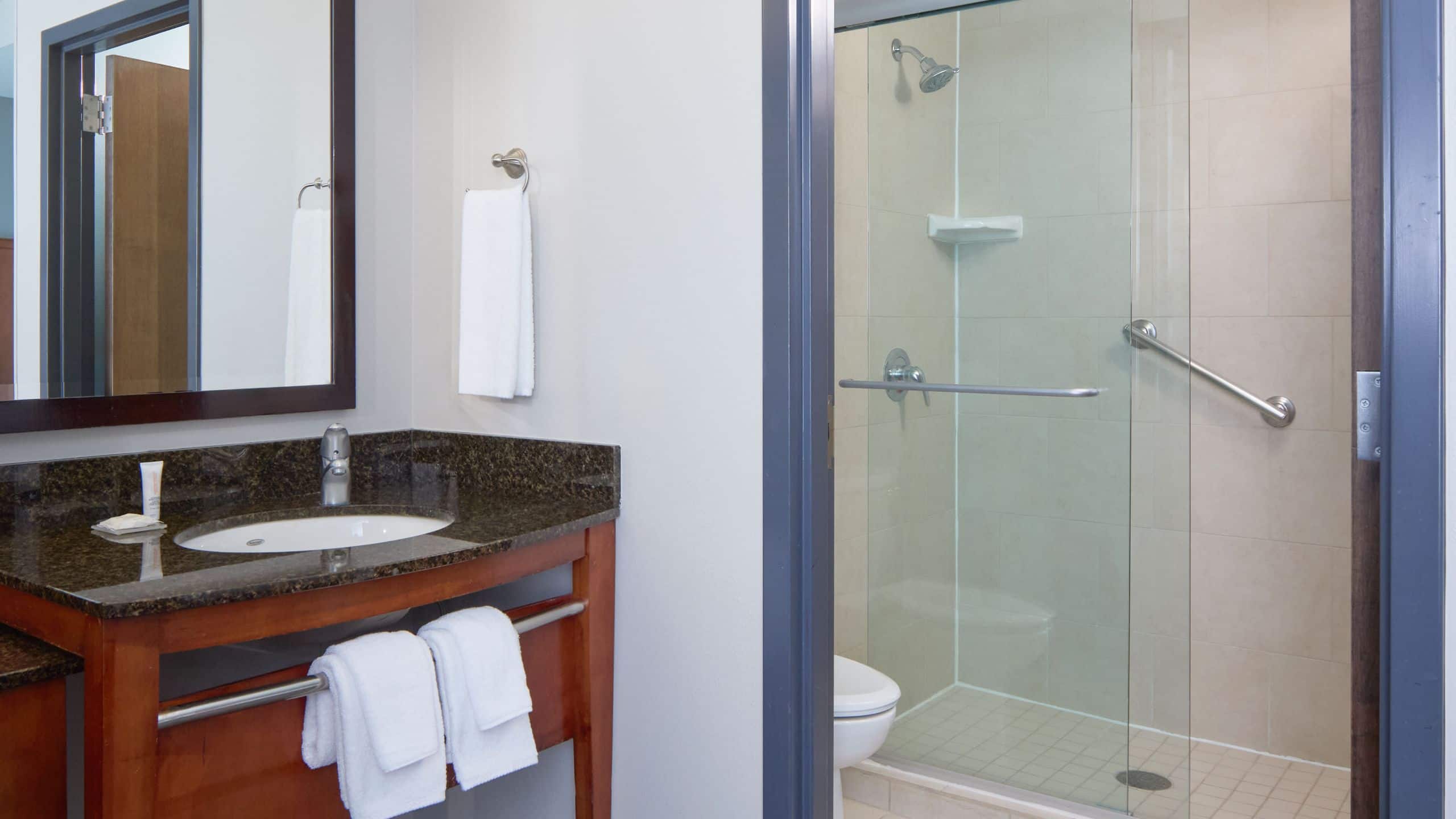 King Bed (With Sofa Bed) - Image 7