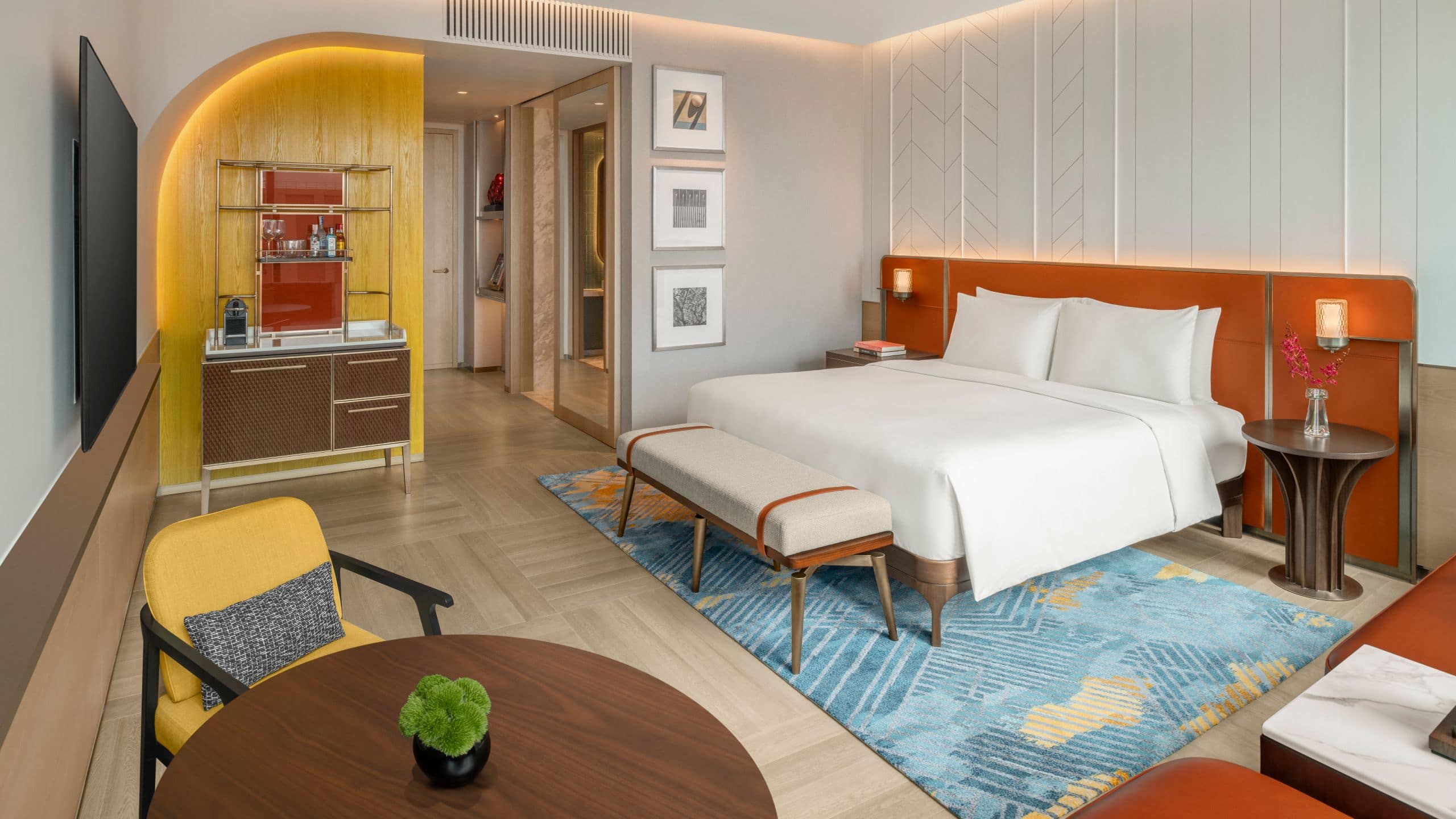 1 King Bed - Image 1