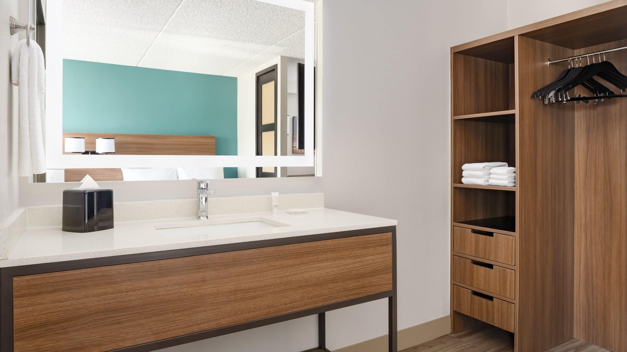 Two Double Beds - Image 8