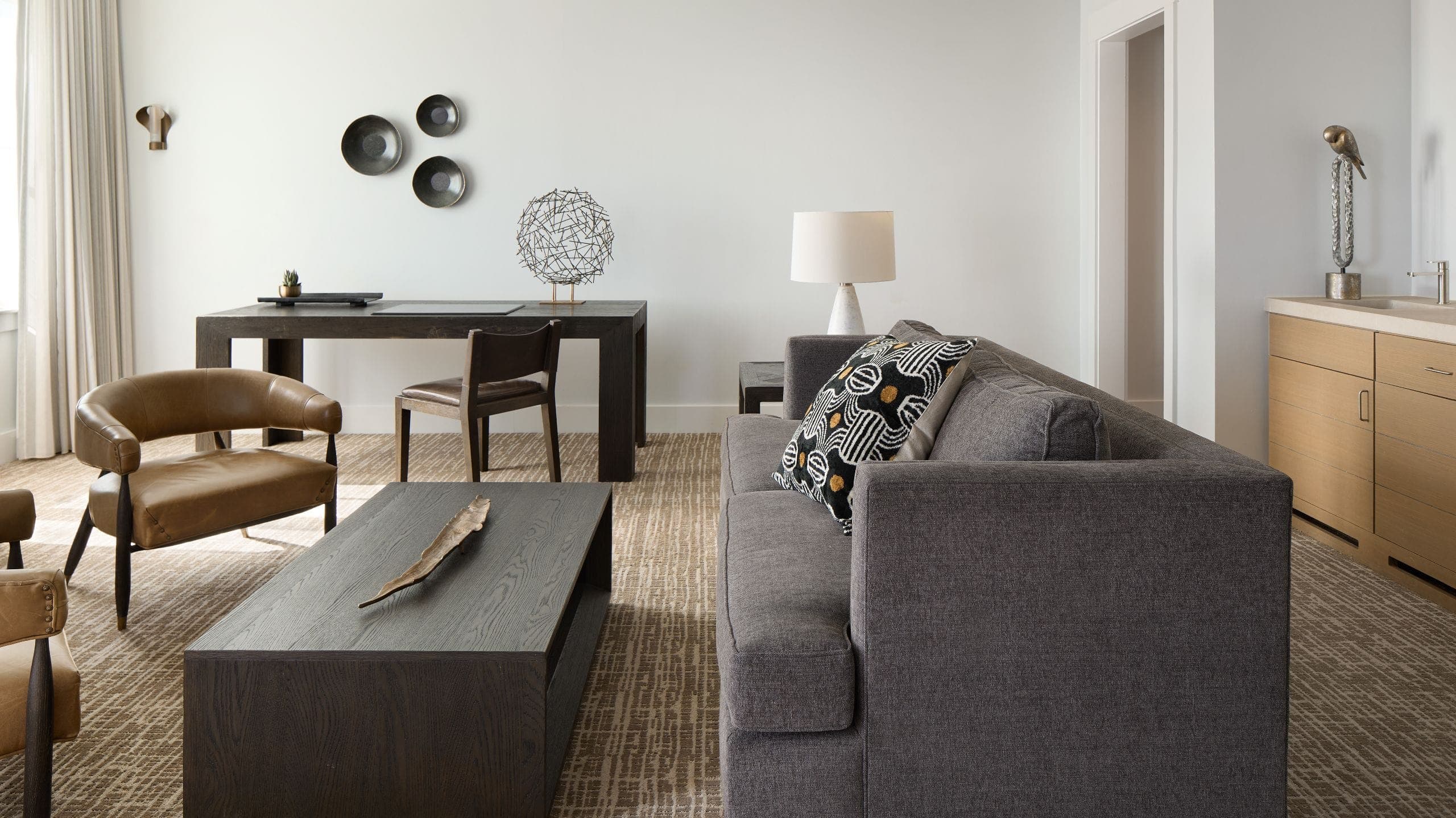Austin Suite - Image 5