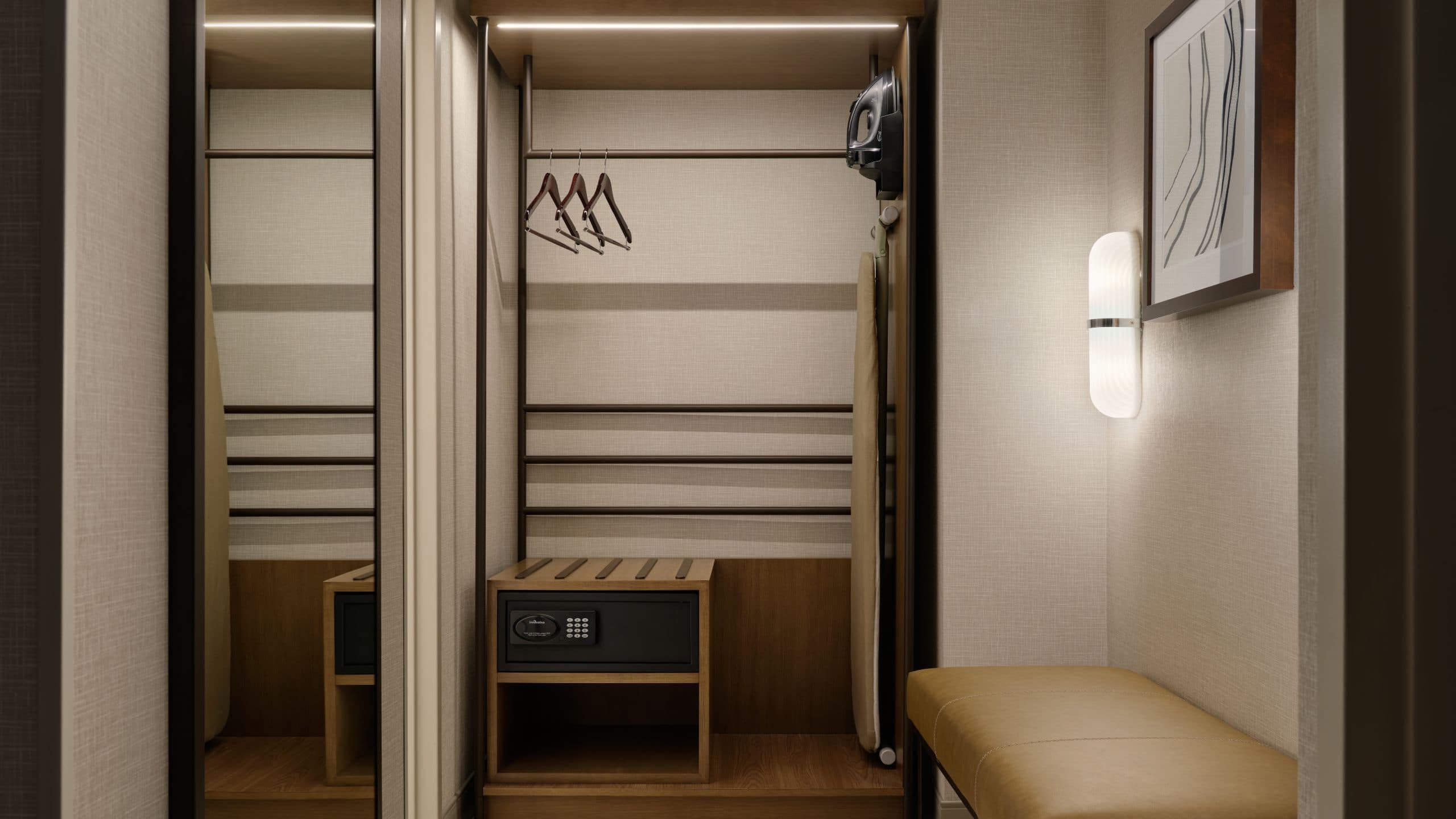 One King Suite - Image 7