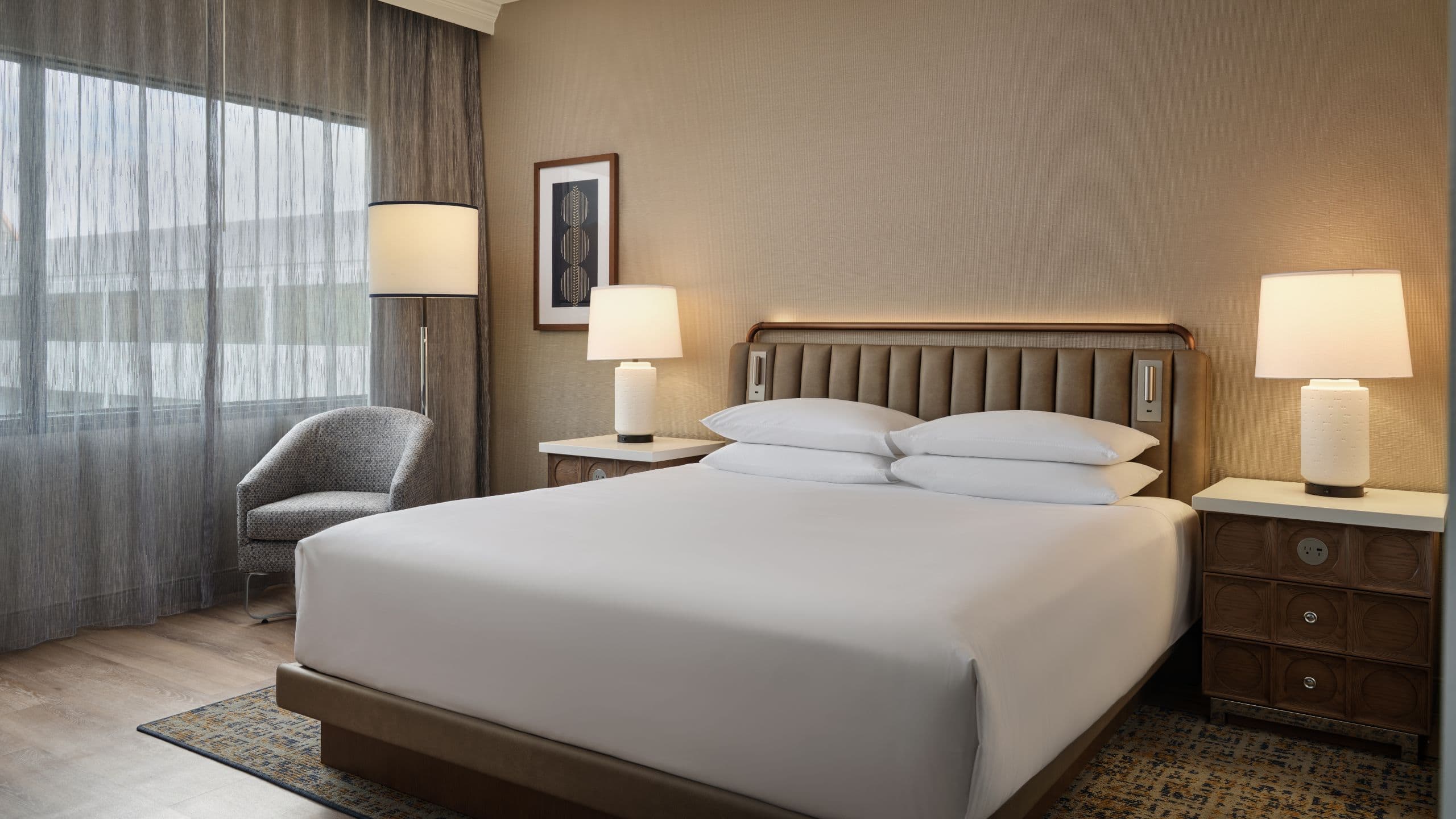 One King Suite - Image 1