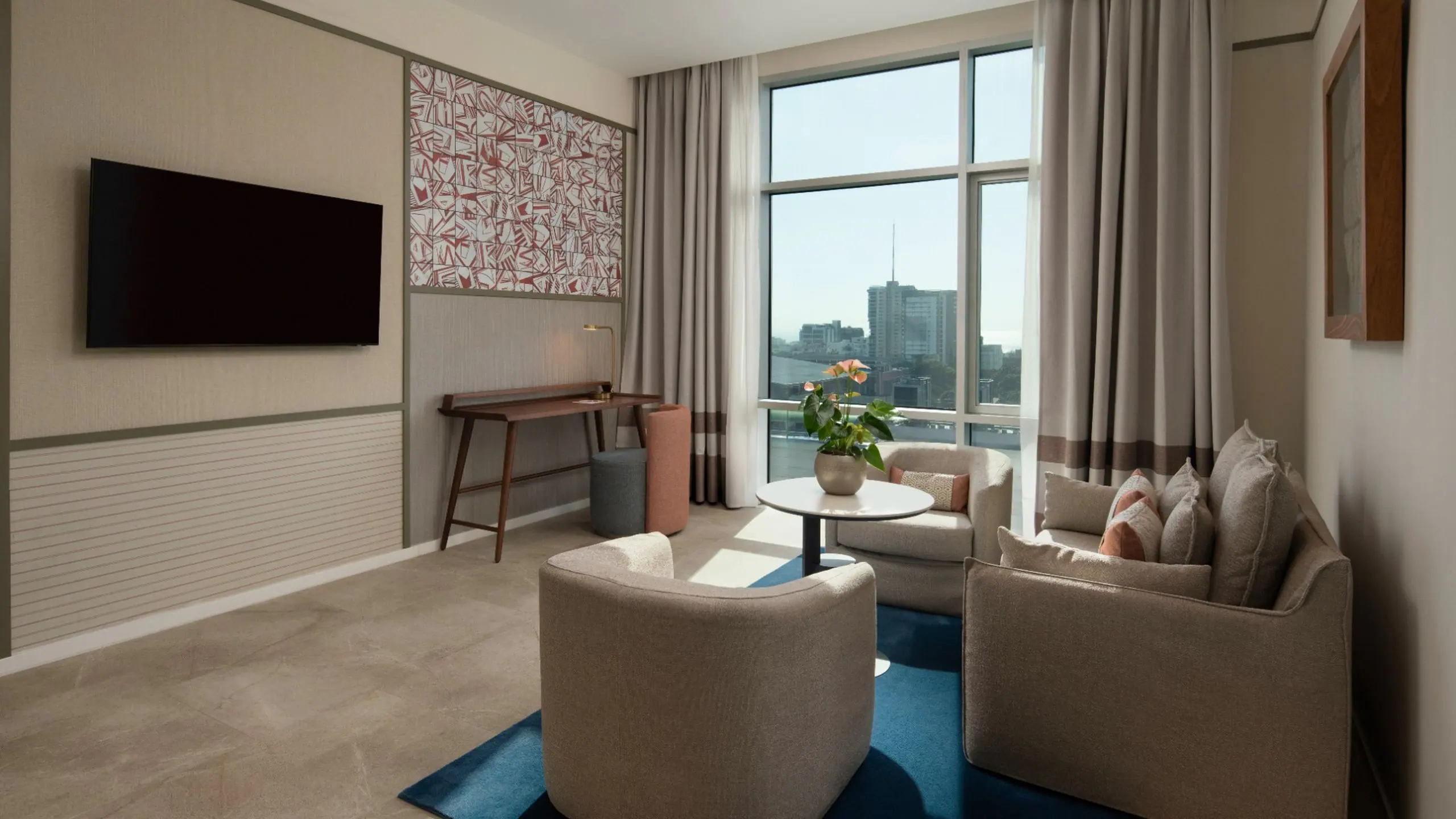 Premiere Suite - Image 3