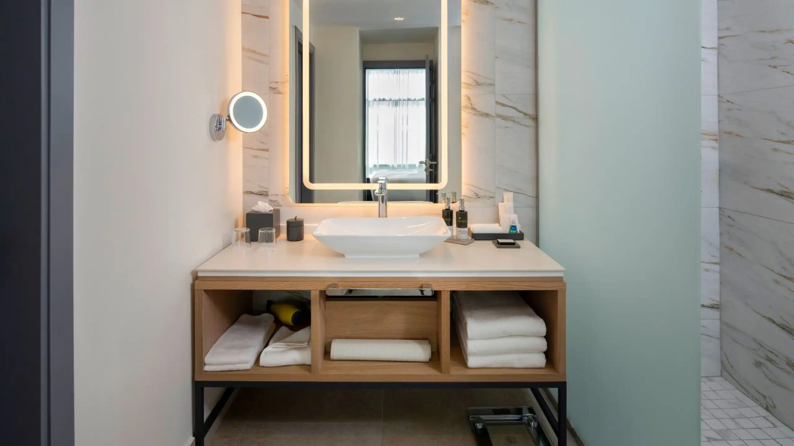 Premiere Suite - Image 2