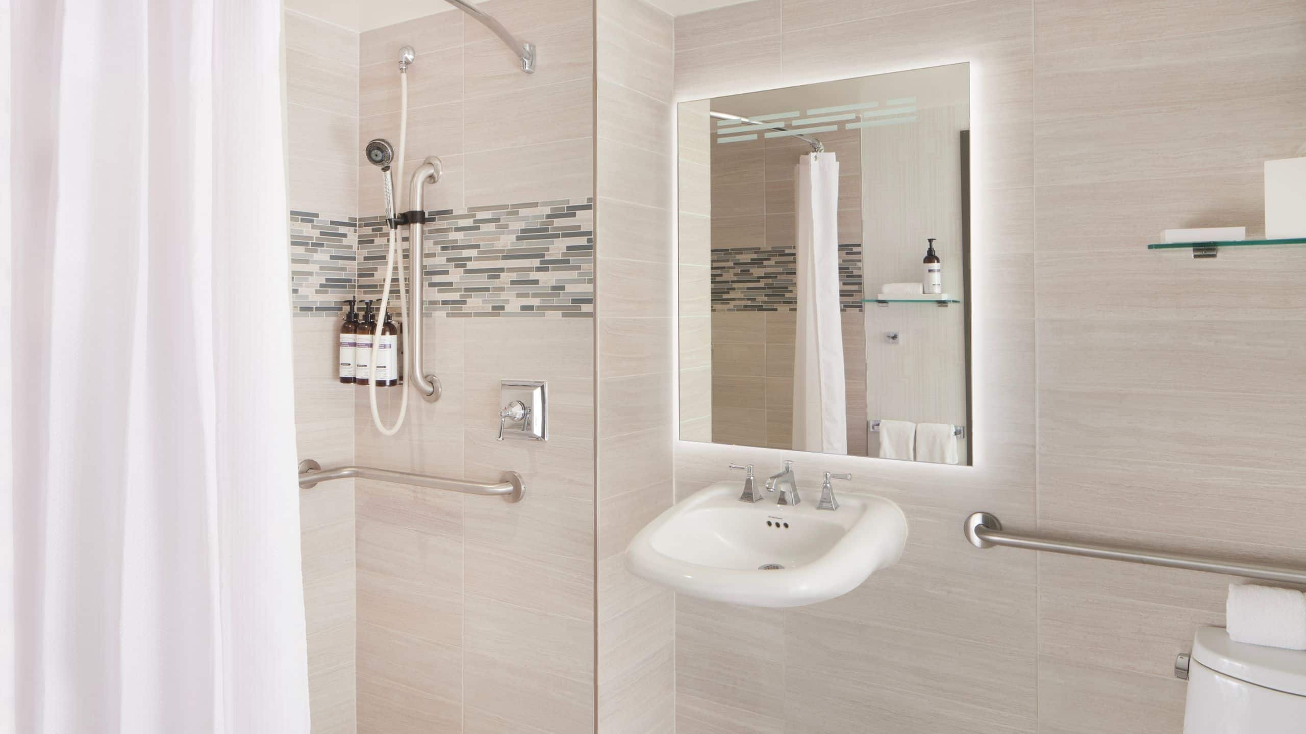 Hyatt Regency Dallas - Image 3