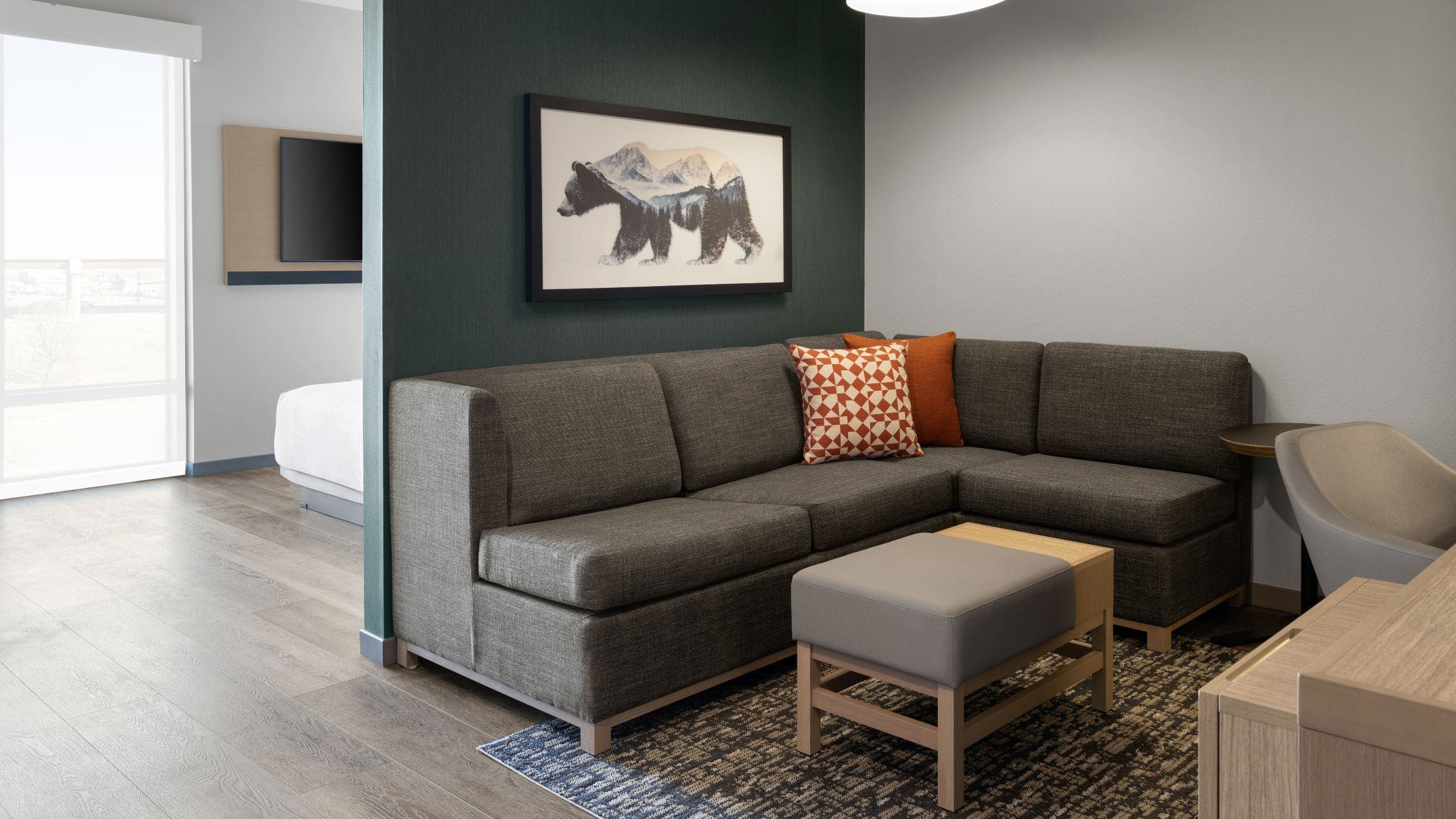 1 King Bed Accessible Tub with Sofa Bed - Image 2