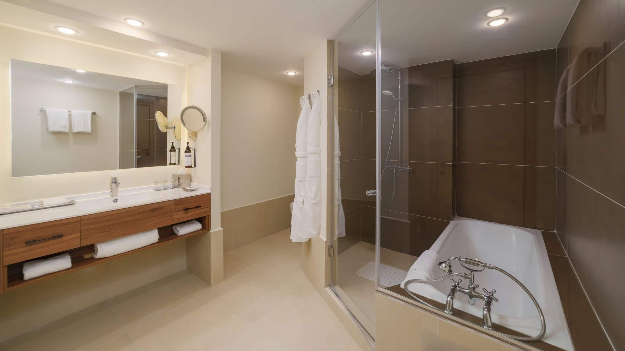 Hyatt Regency Bishkek - Image 5