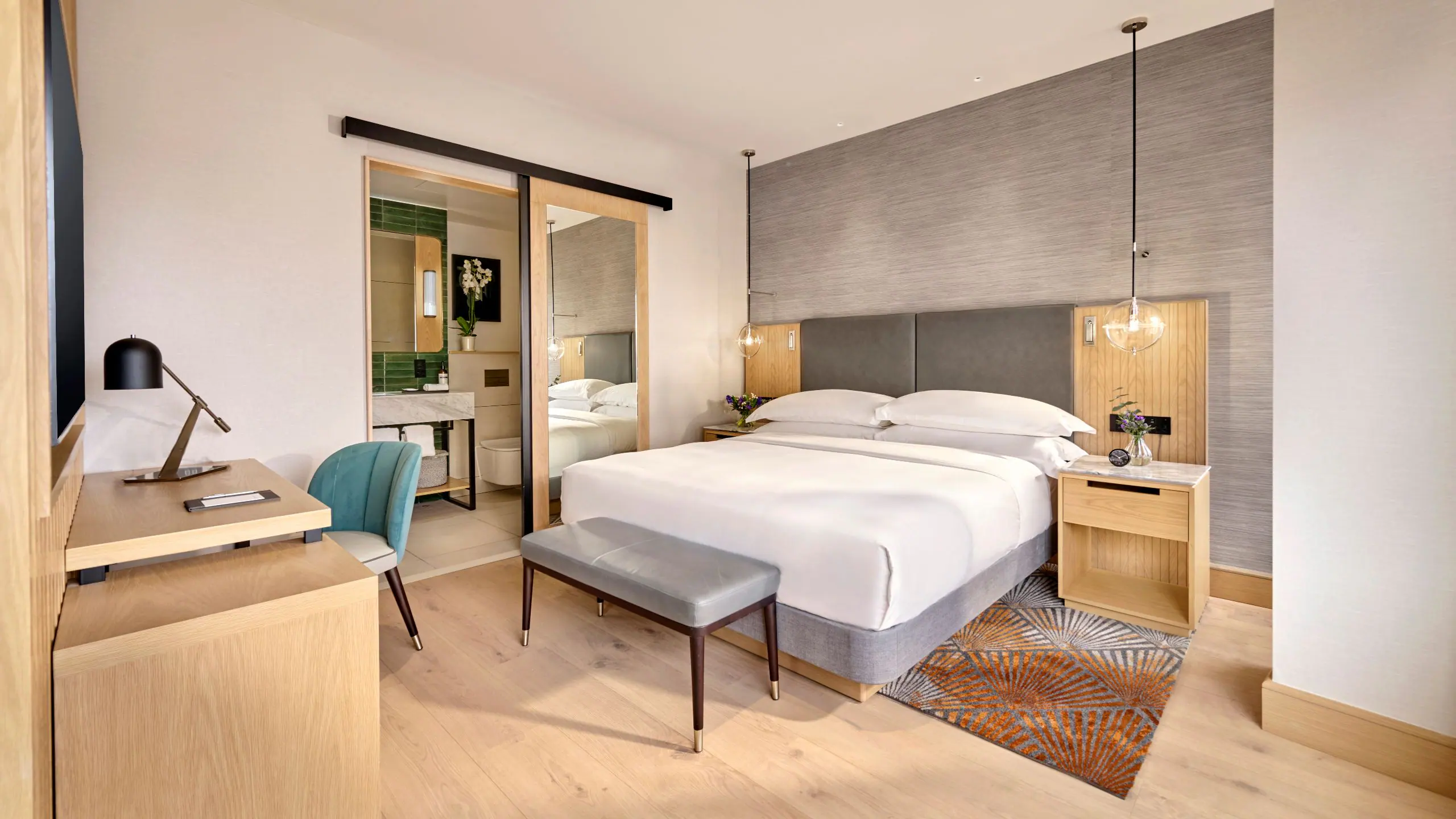 Regency Suite - Image 3