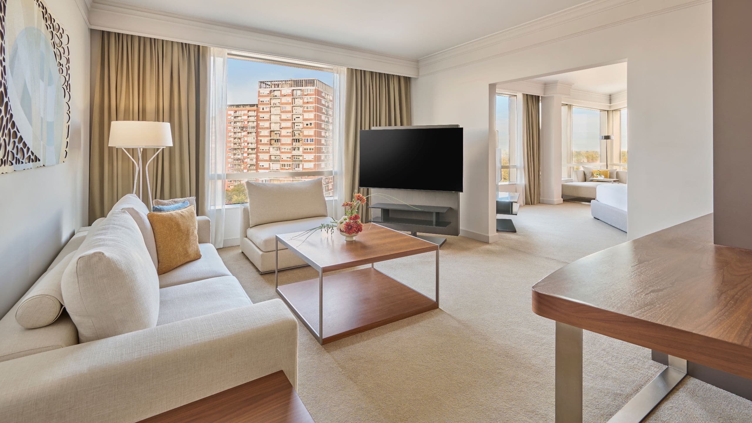 Regency Suite King - Image 1