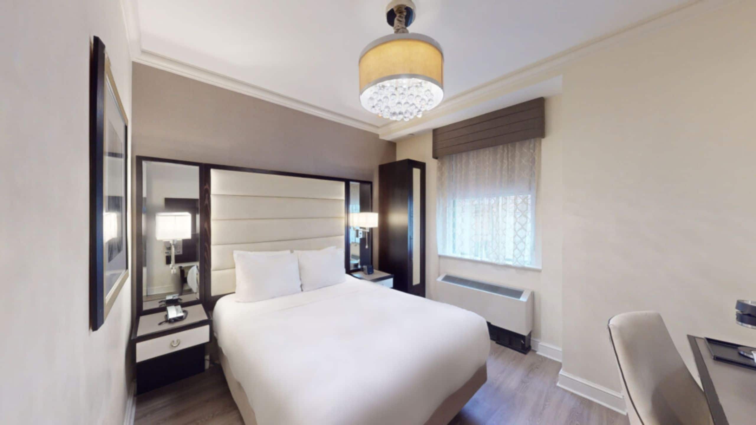 Park South Hotel - Image 2