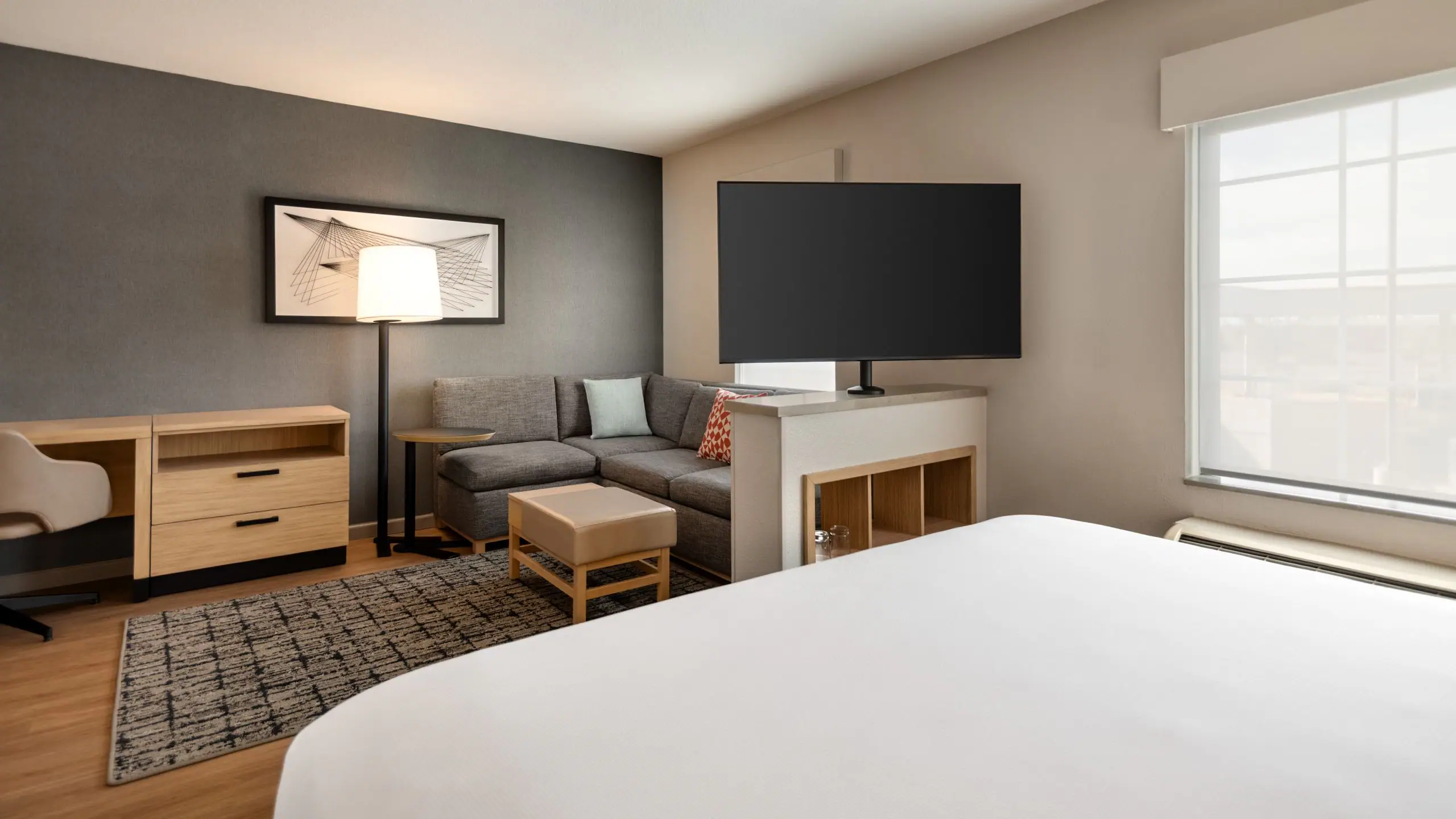 King Bed (With Sofa Bed) - Image 2