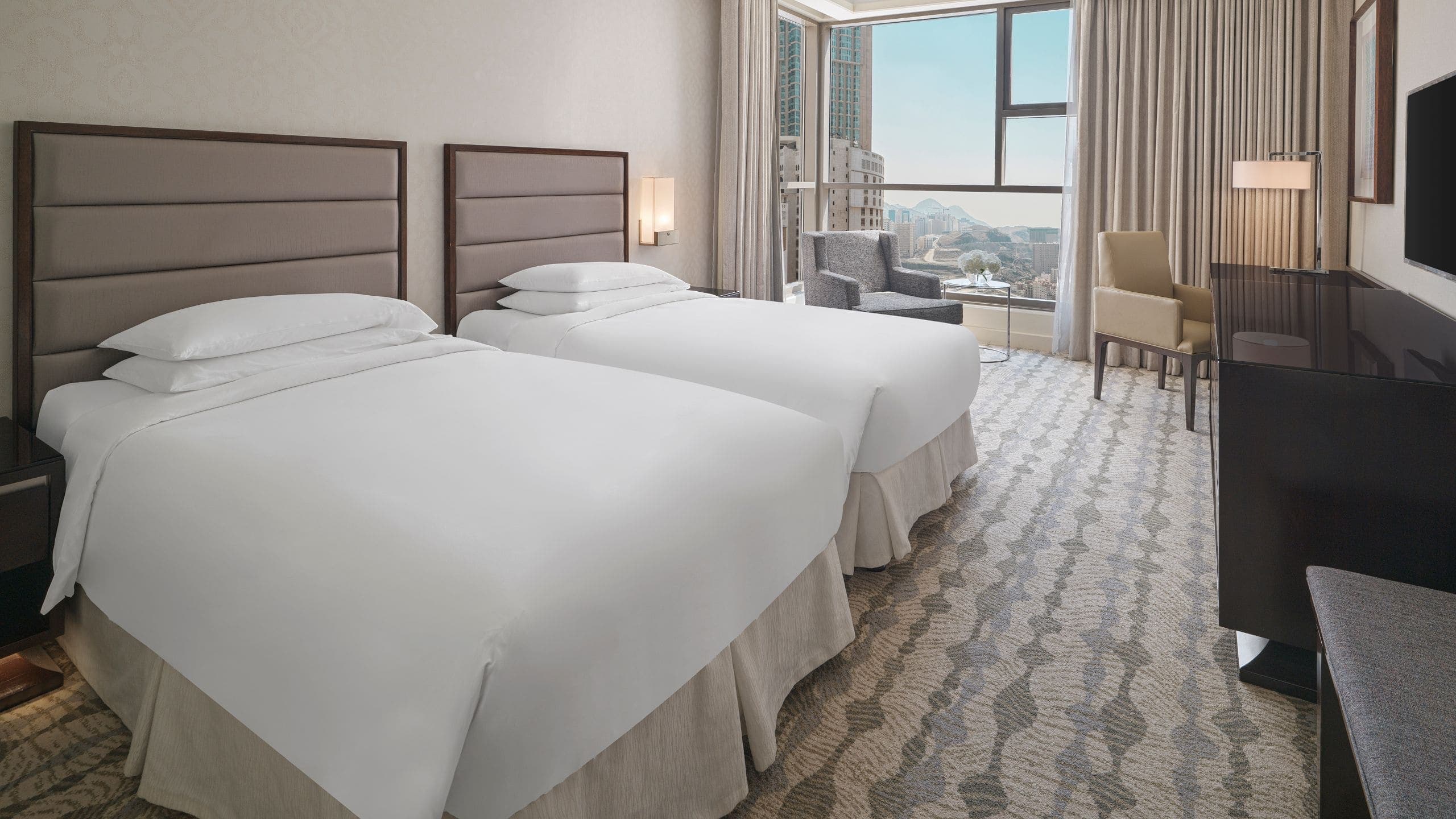 Twin Beds - Image 2
