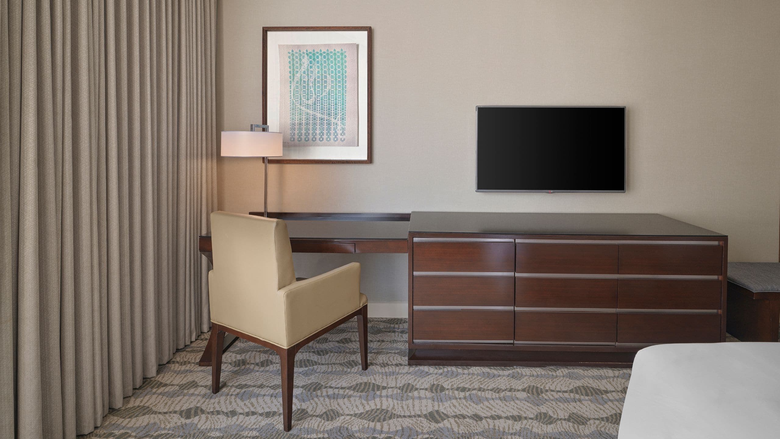 Twin Beds - Image 4
