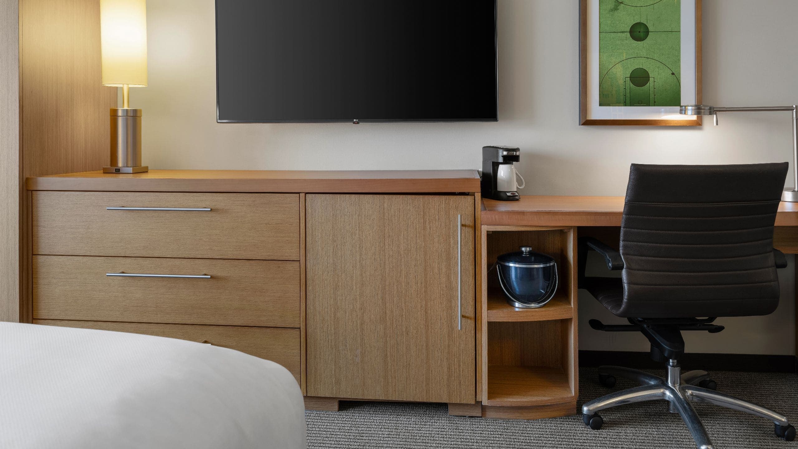Hyatt Place Milwaukee Downtown - Image 4