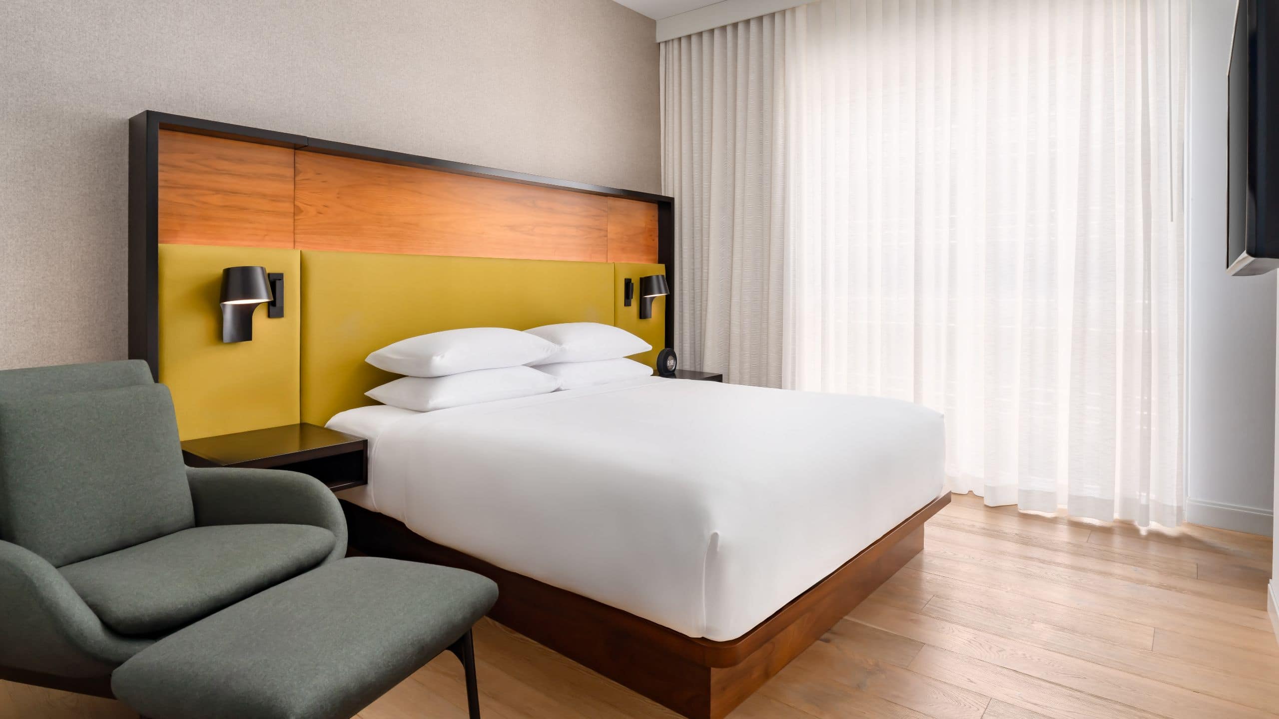 Hyatt Centric Mountain View - Image 2
