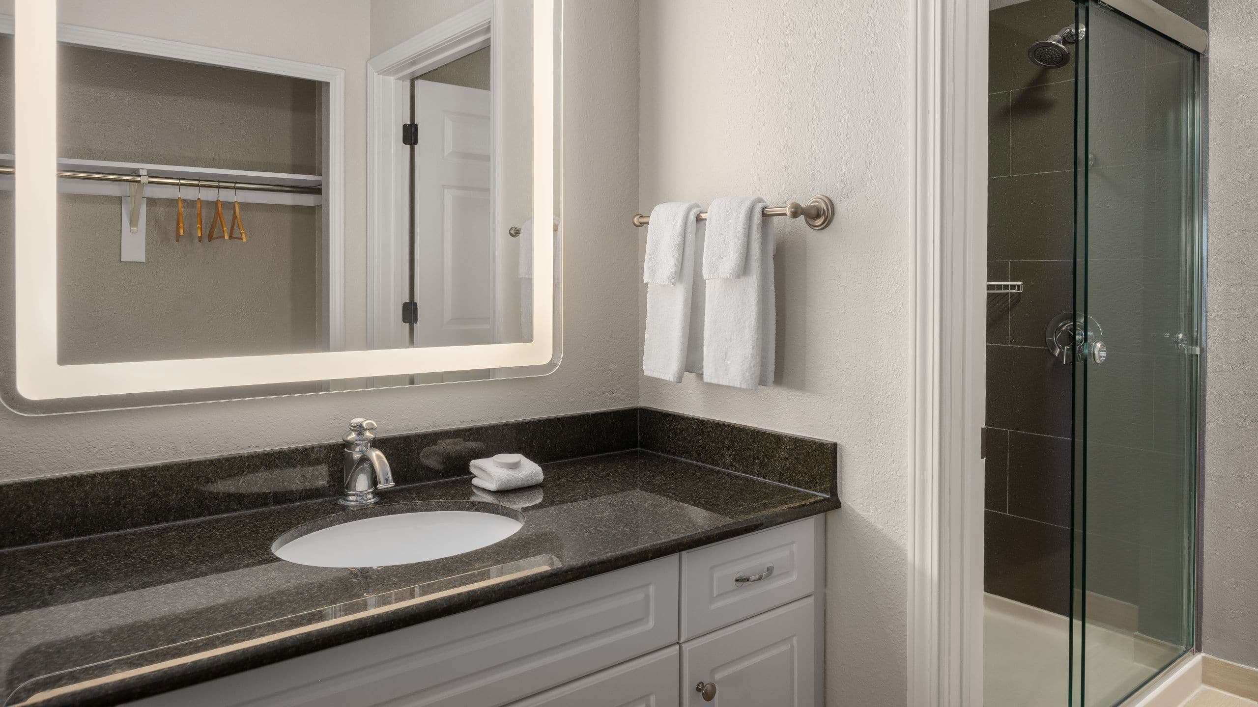 Two Bedroom Suite - Image 7