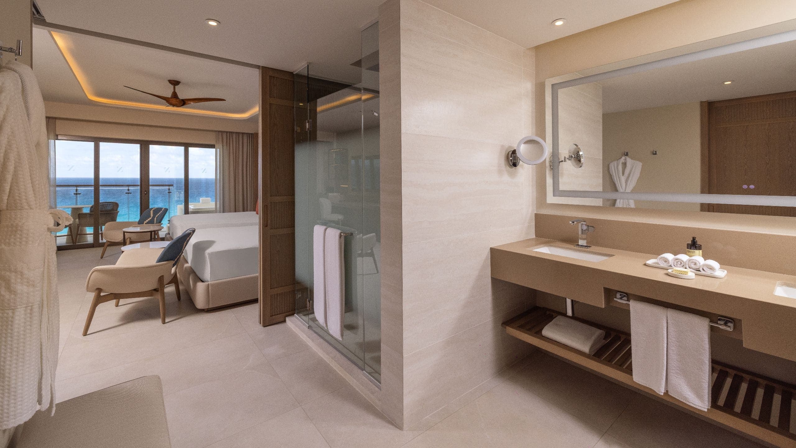 Oceanfront Junior Suite Double - Image 5