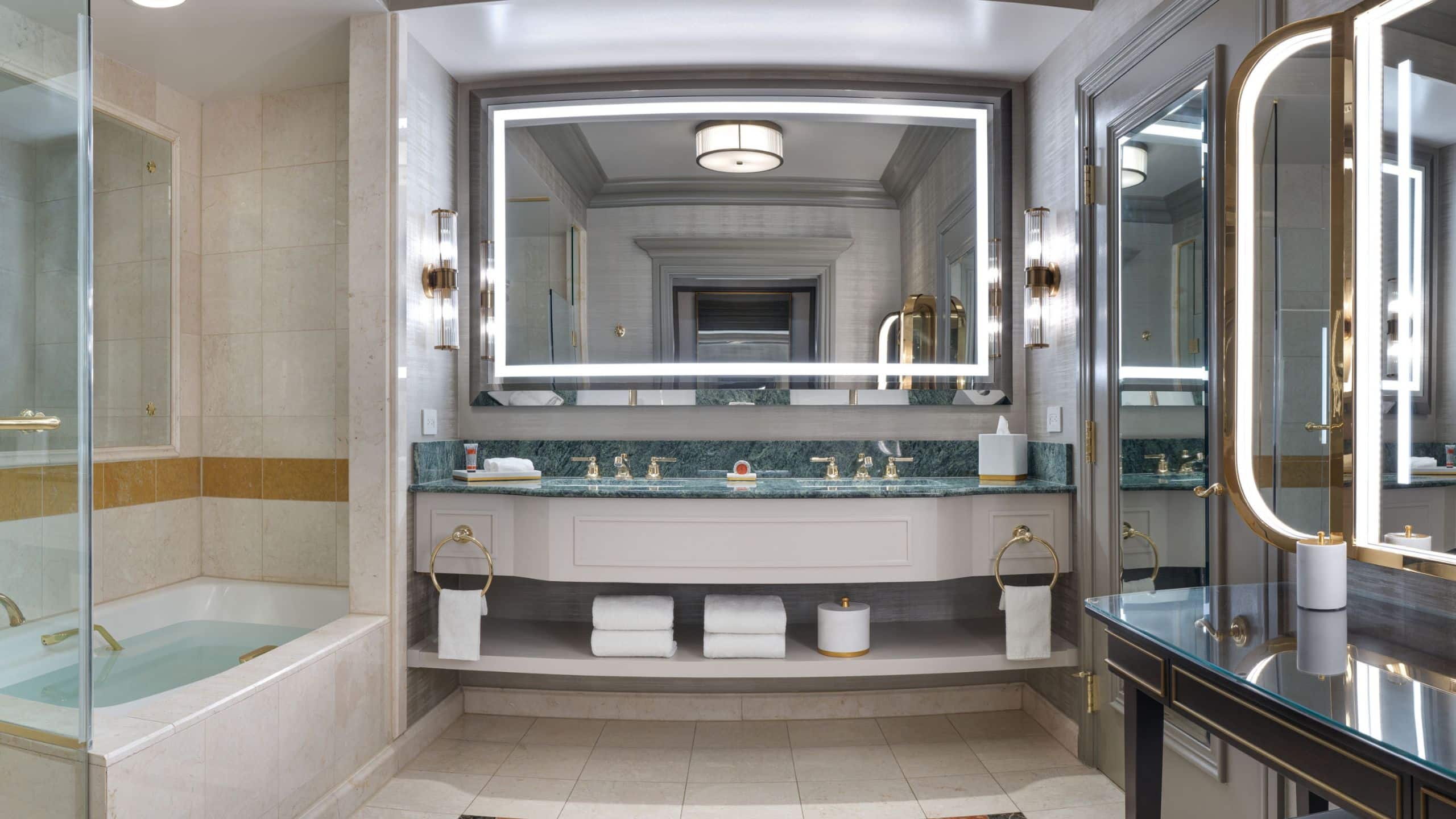 Newly Remodeled Luxury King - Image 4