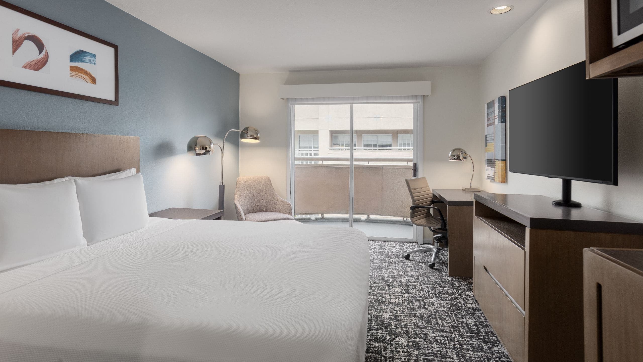 Guestroom King - Image 3