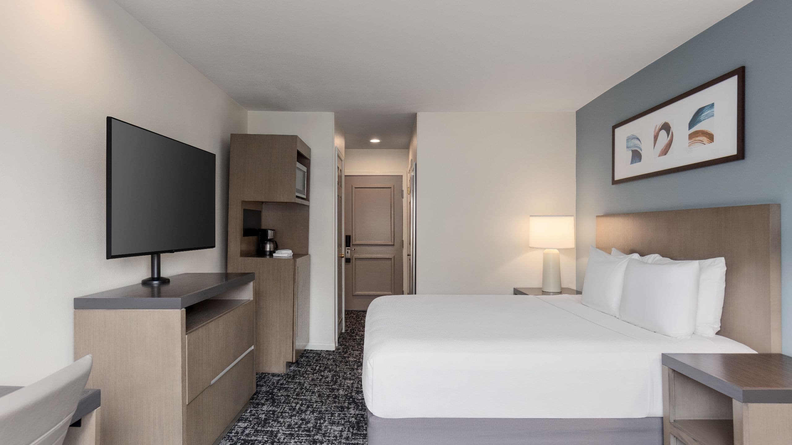 Guestroom King - Image 4