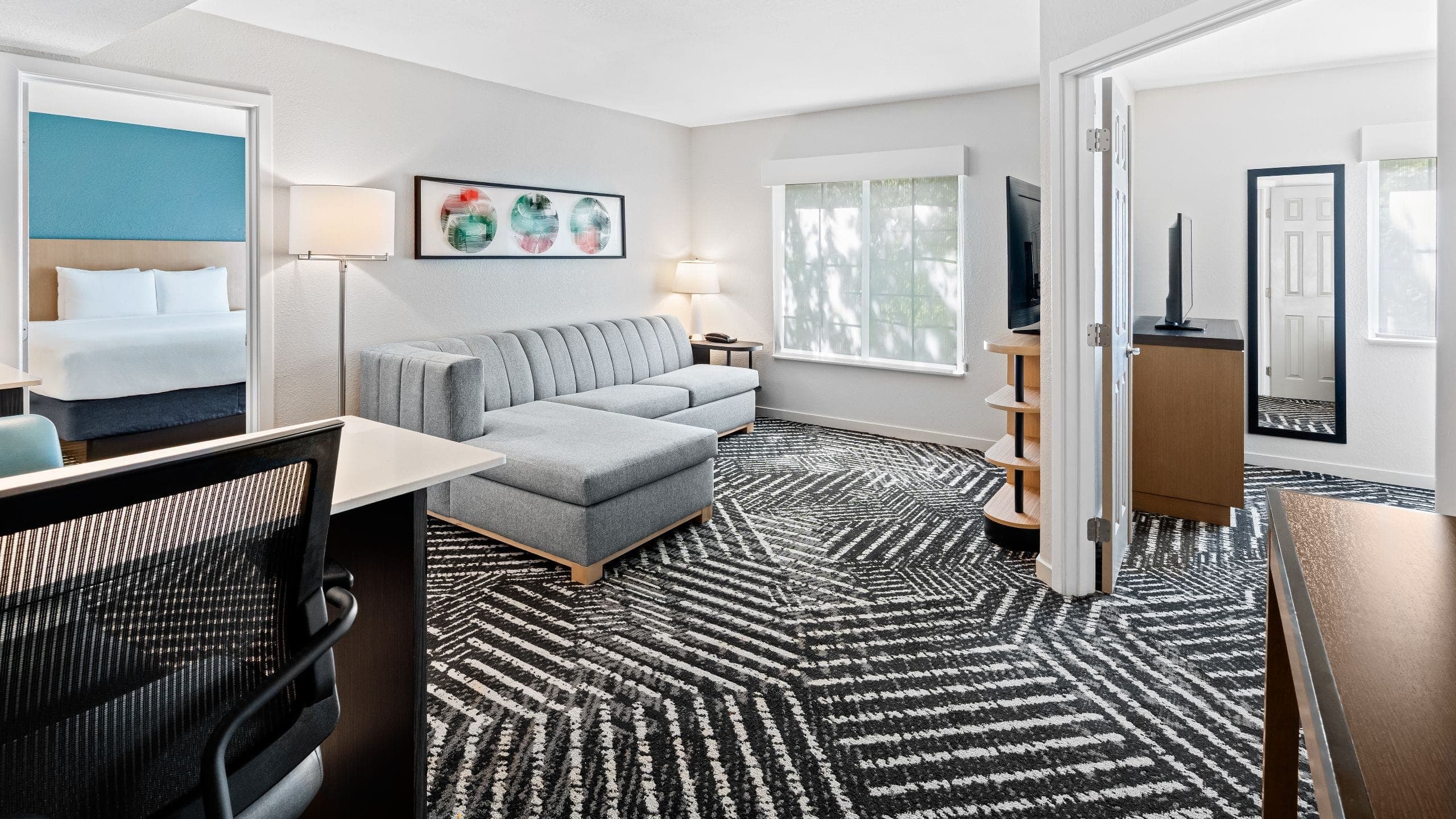 One Bedroom King Suite - Image 1
