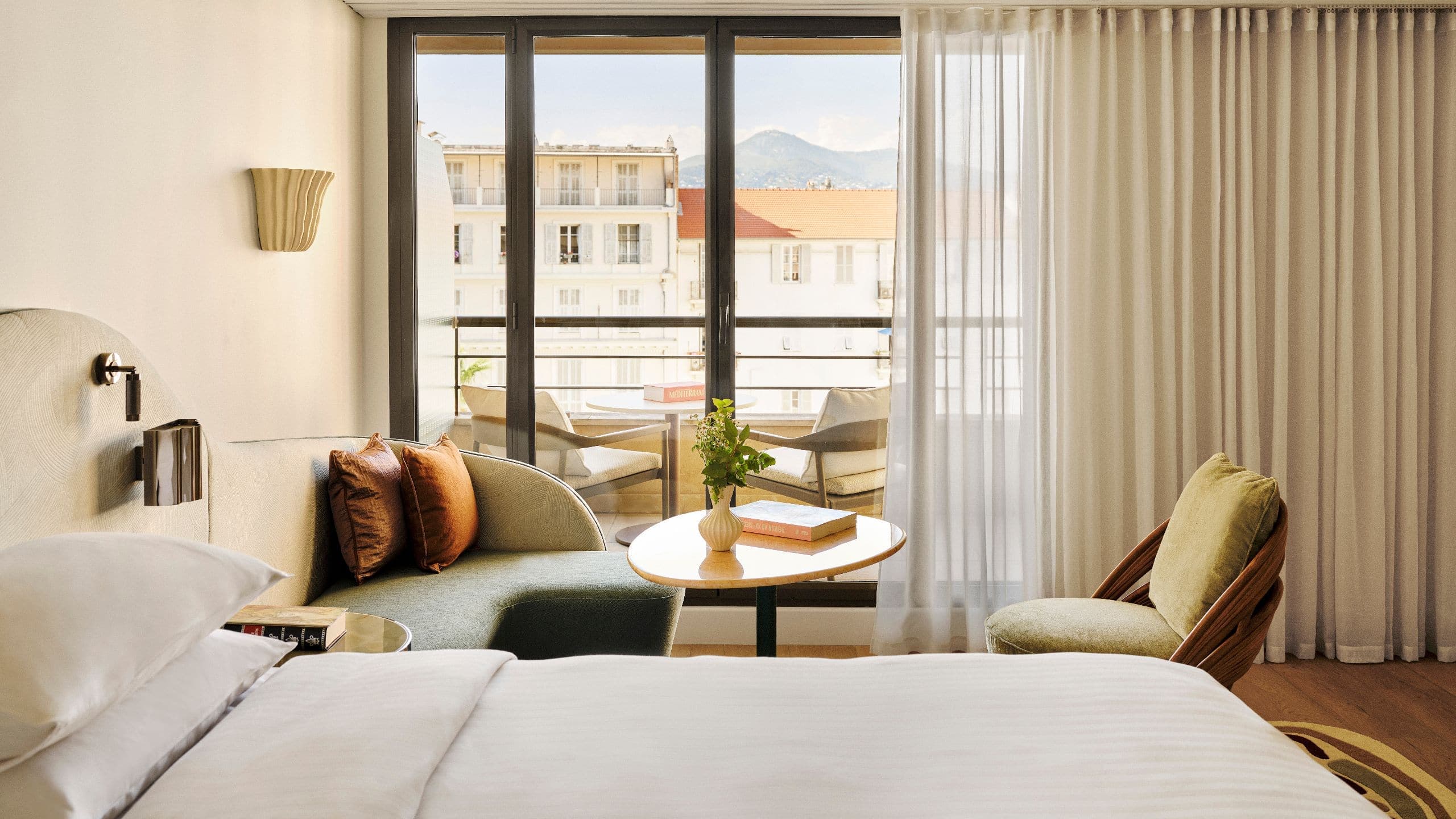 1 King Bed - Image 1