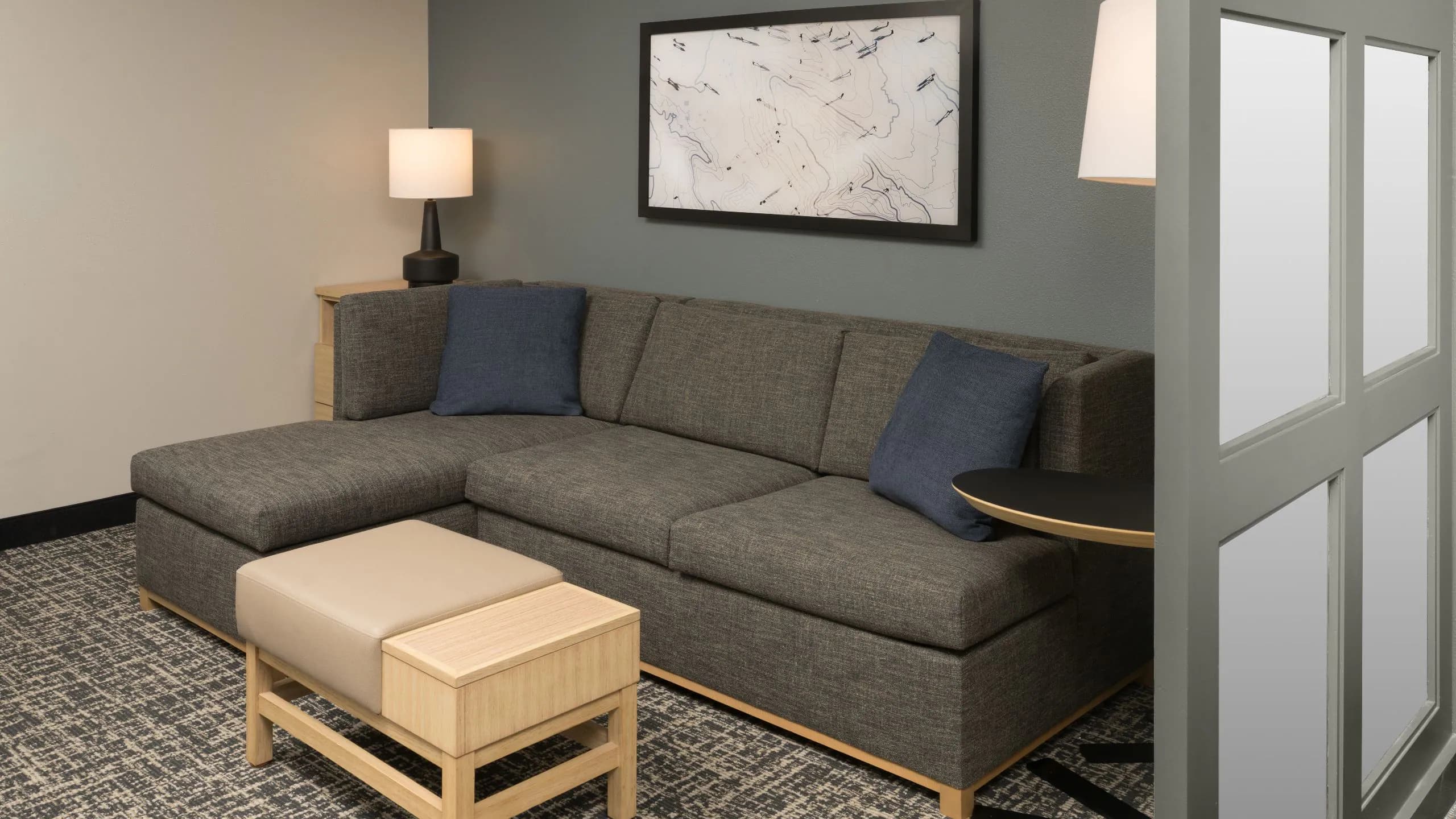 Two Double Beds (with sofa bed) - Image 3