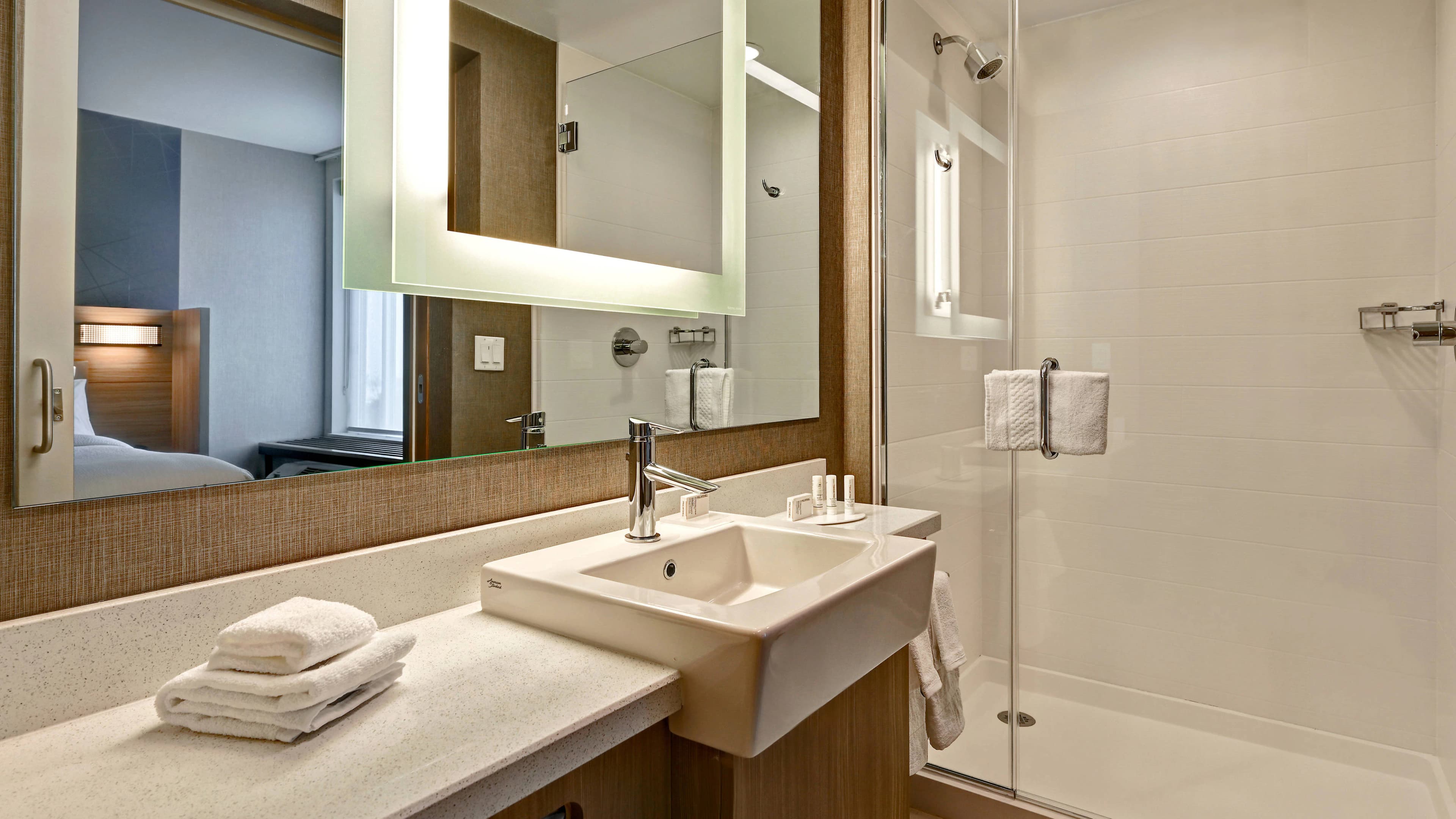 King Suite - Image 8
