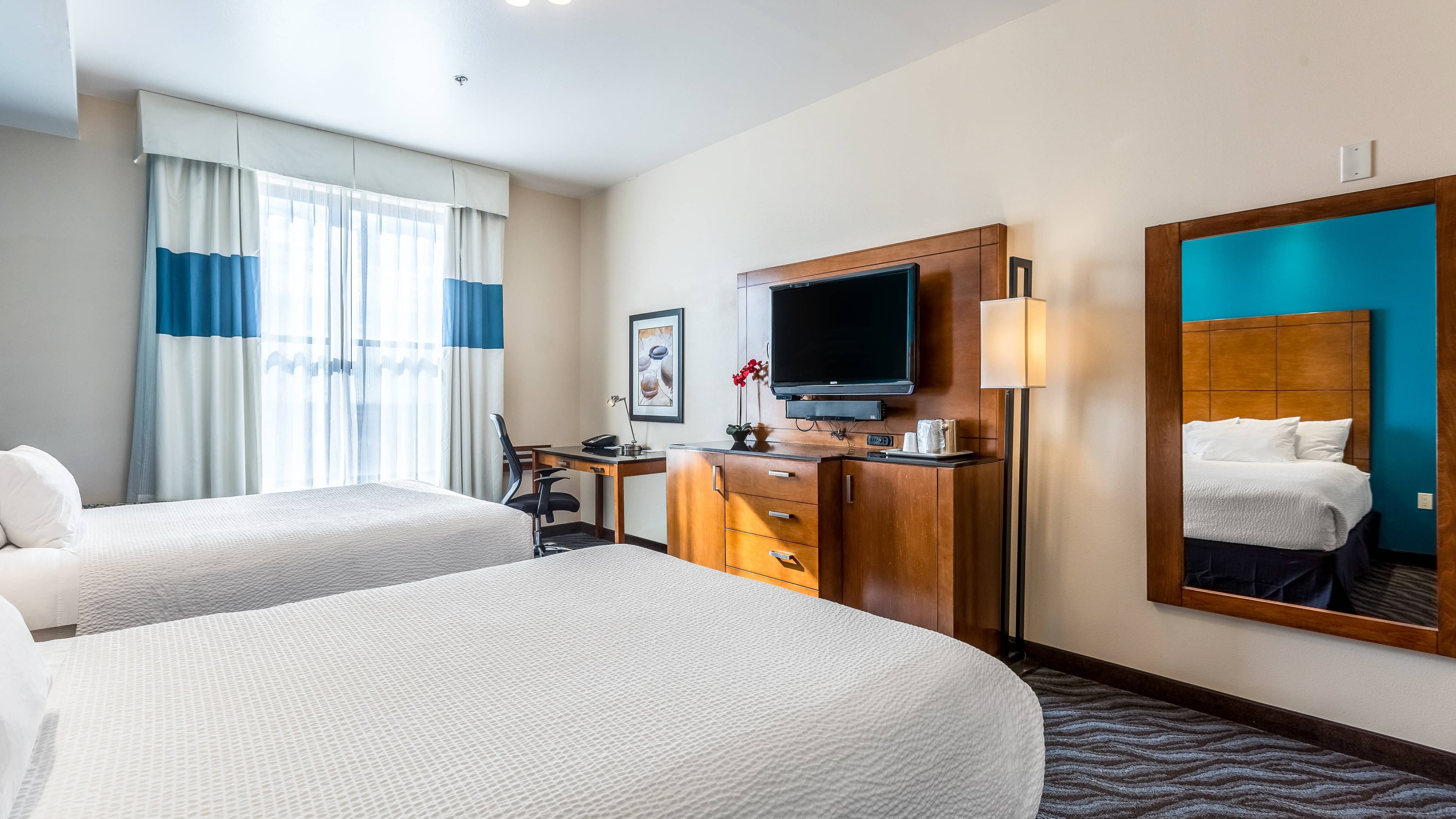 Two Queen Room - Image 3