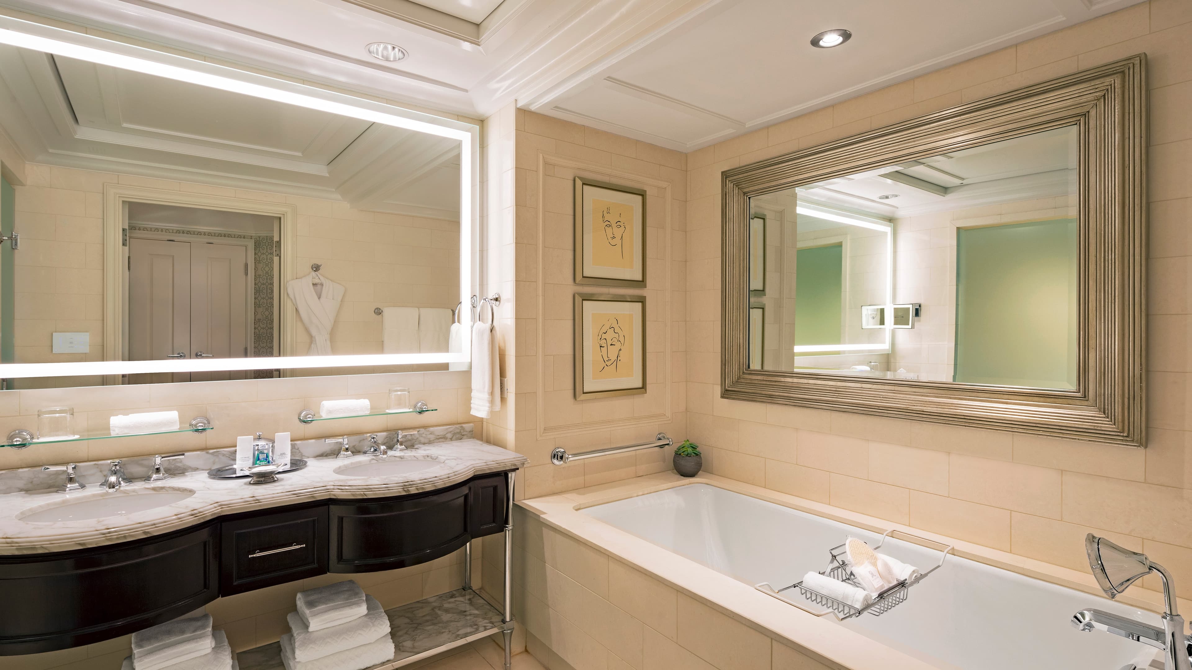 Metropolitan Suite - Image 3