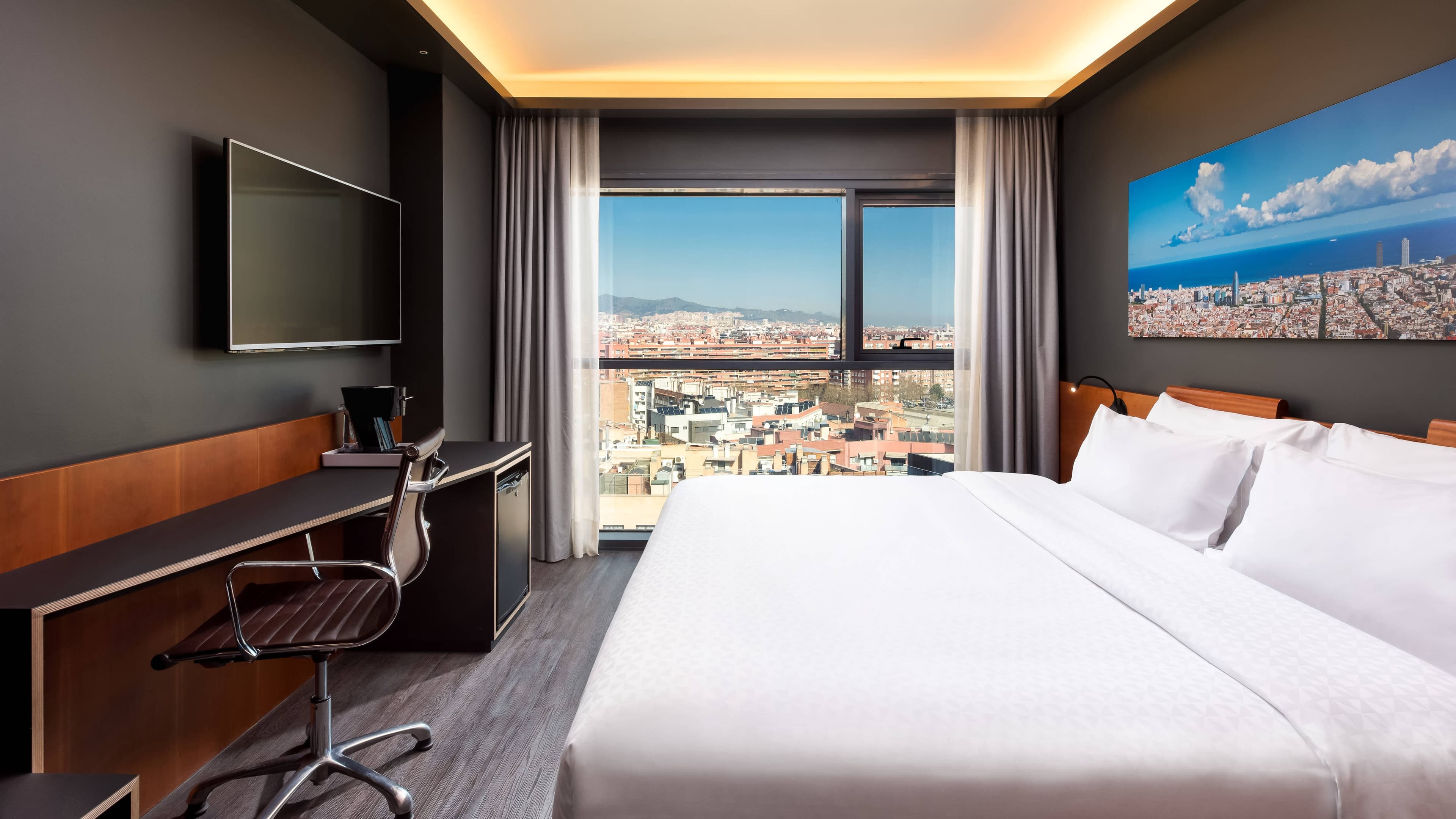 Four Points by Sheraton Barcelona Diagonal - Image 2