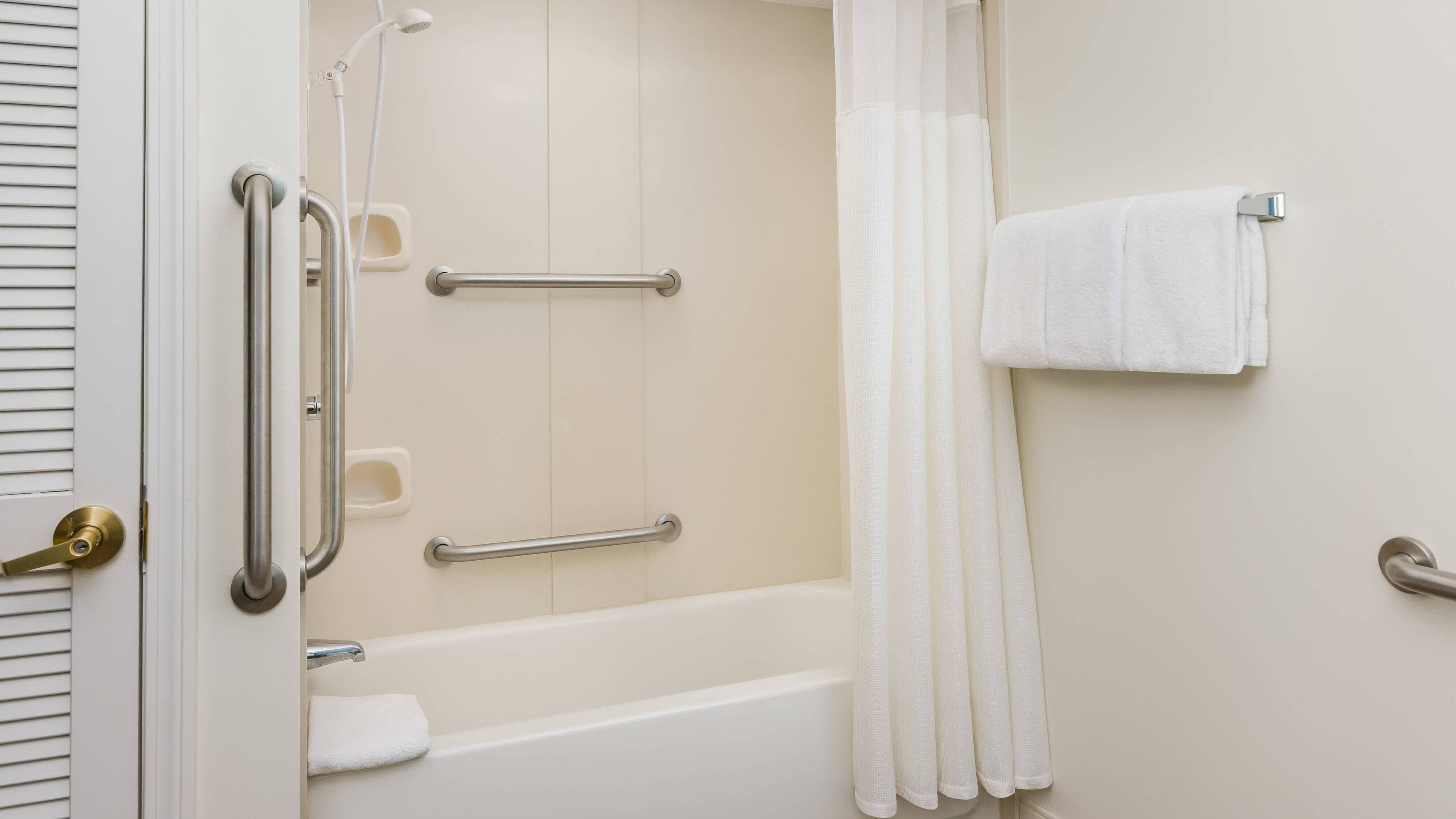 Residence Inn Hartford Windsor - Image 5