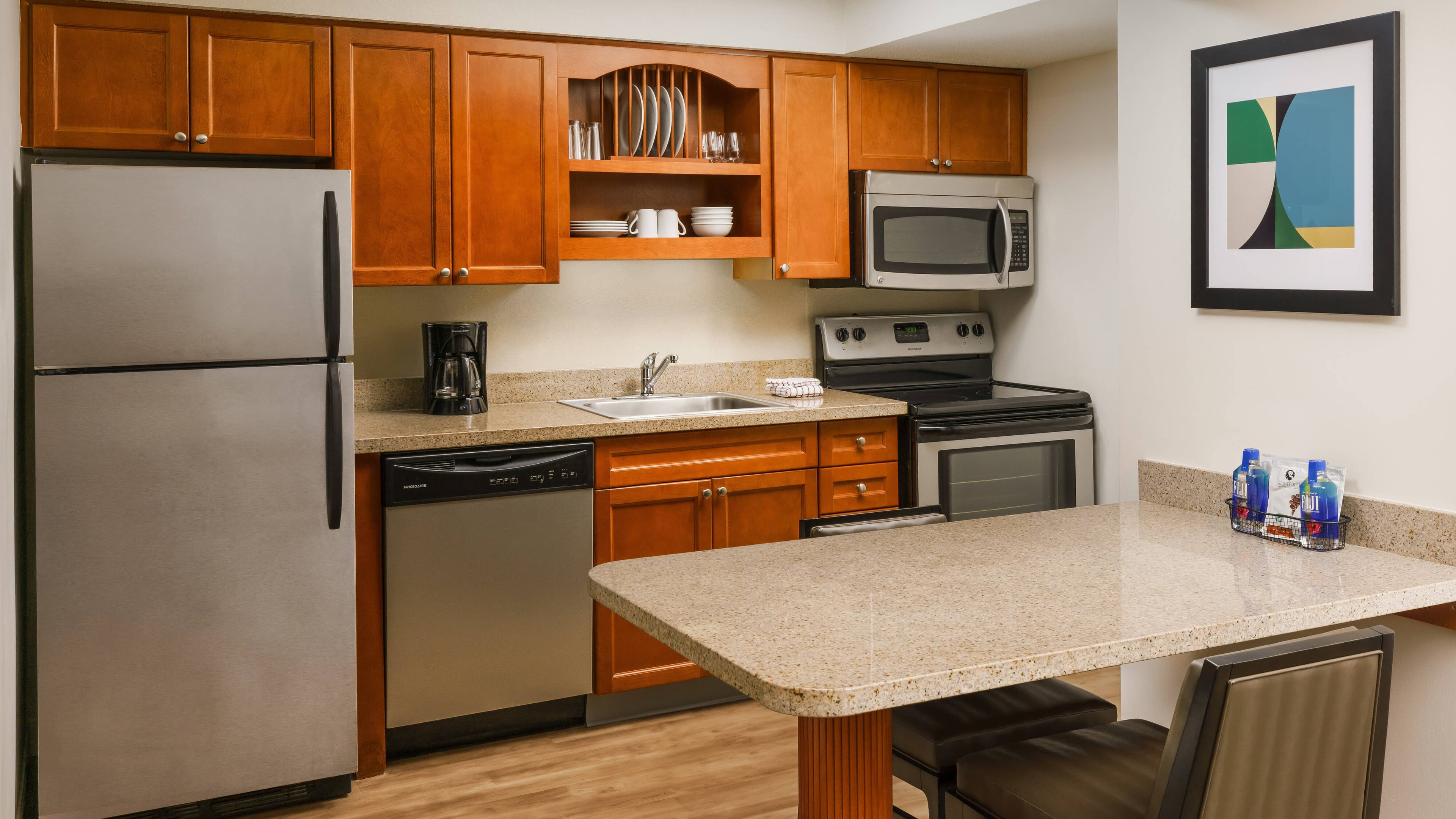 Residence Inn Hartford Windsor - Image 3