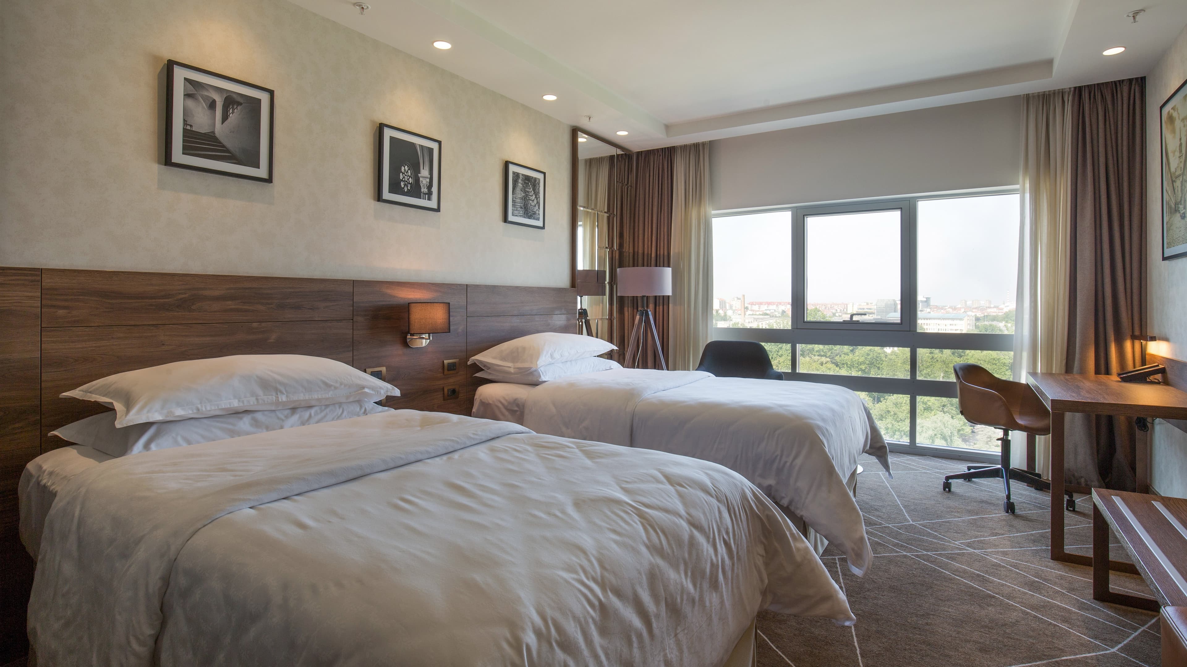 Sheraton Novi Sad - Image 2