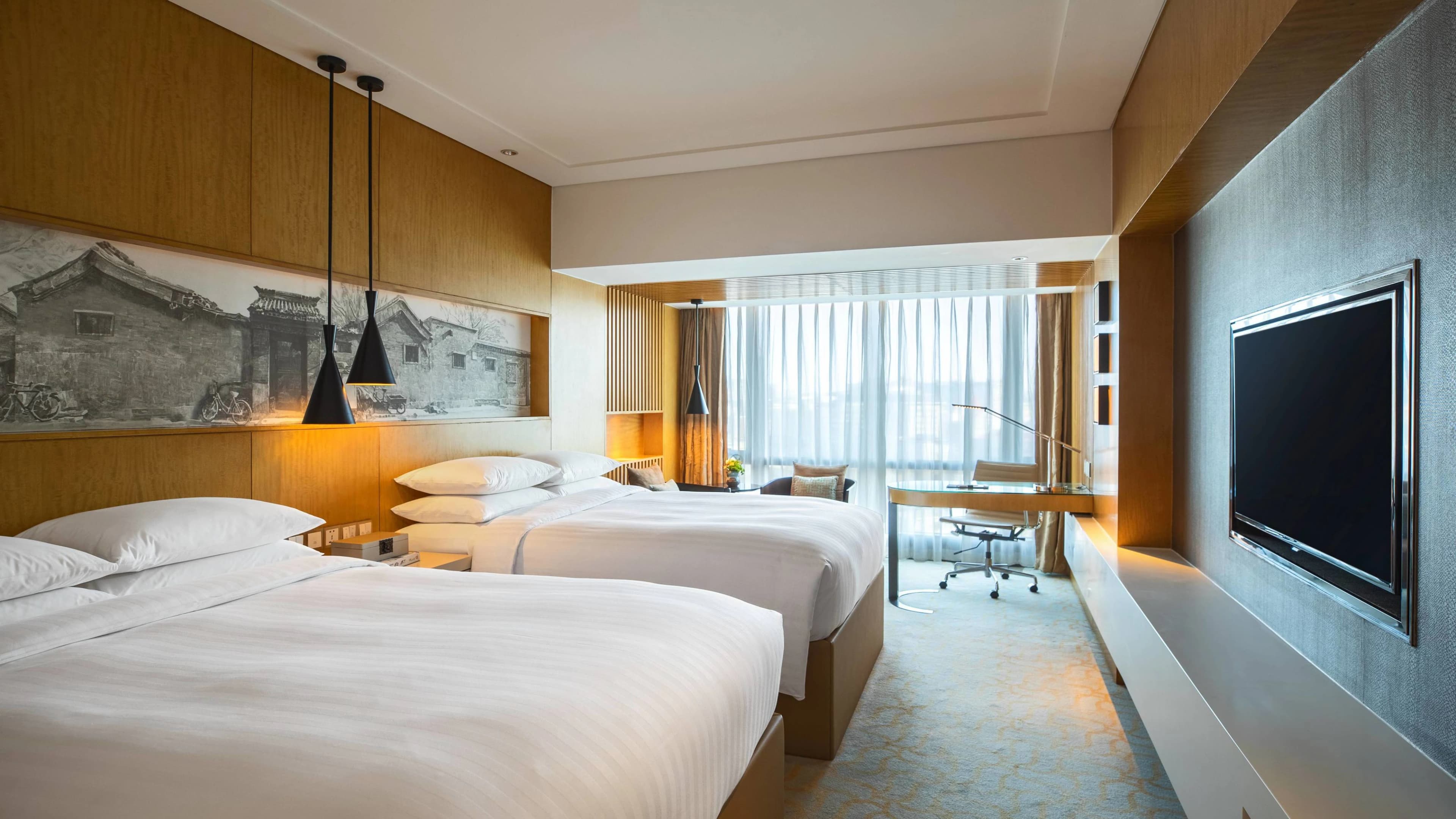 Renaissance Beijing Wangfujing Hotel - Image 2