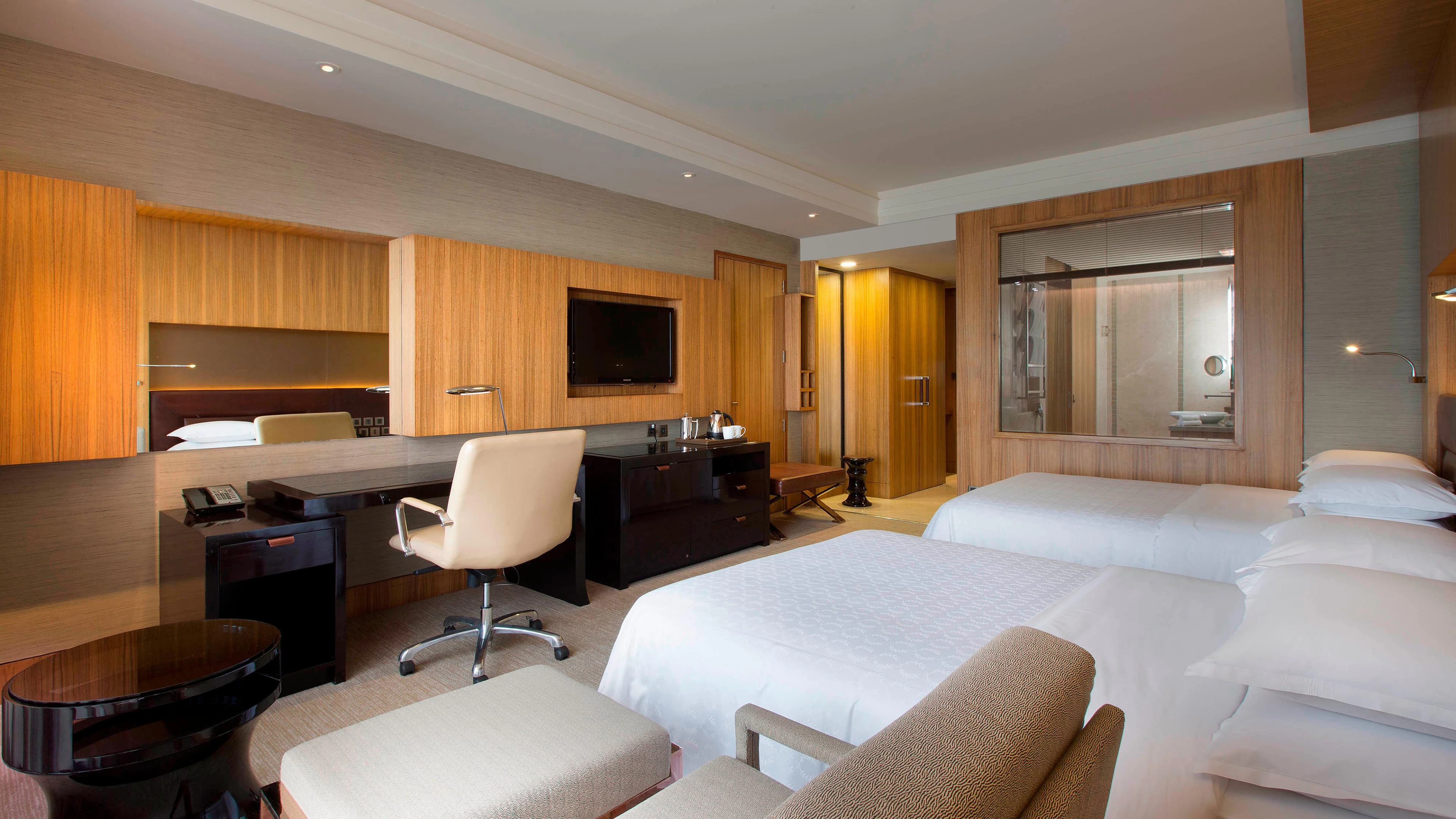 Sheraton Grand Bangalore Hotel at Brigade Gateway - Image 2