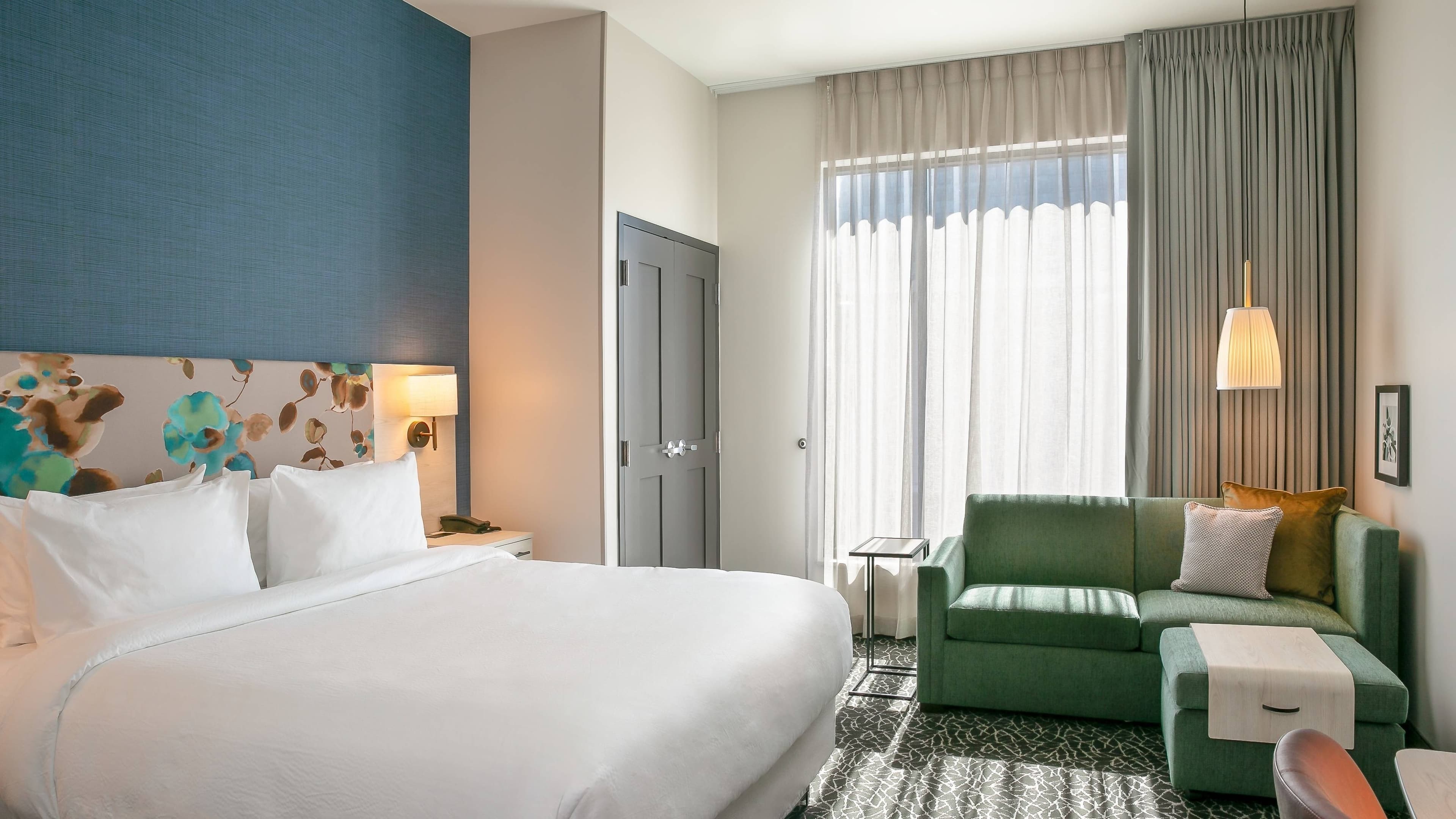 1 King Studio - Image 1