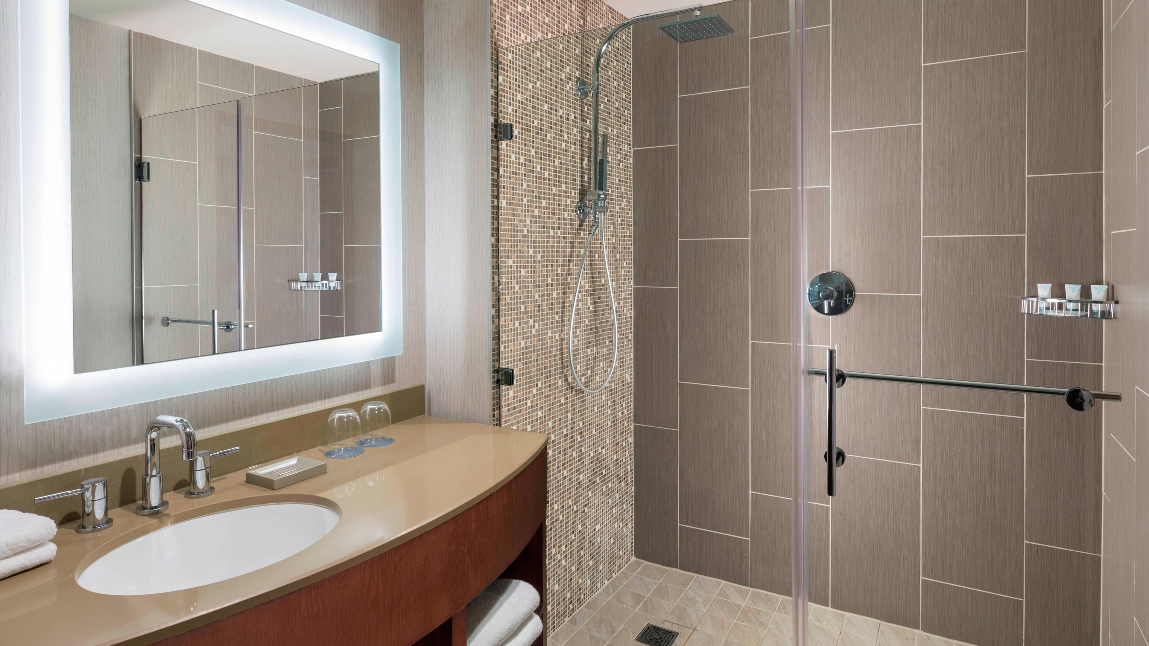 Traditional King - Image 3