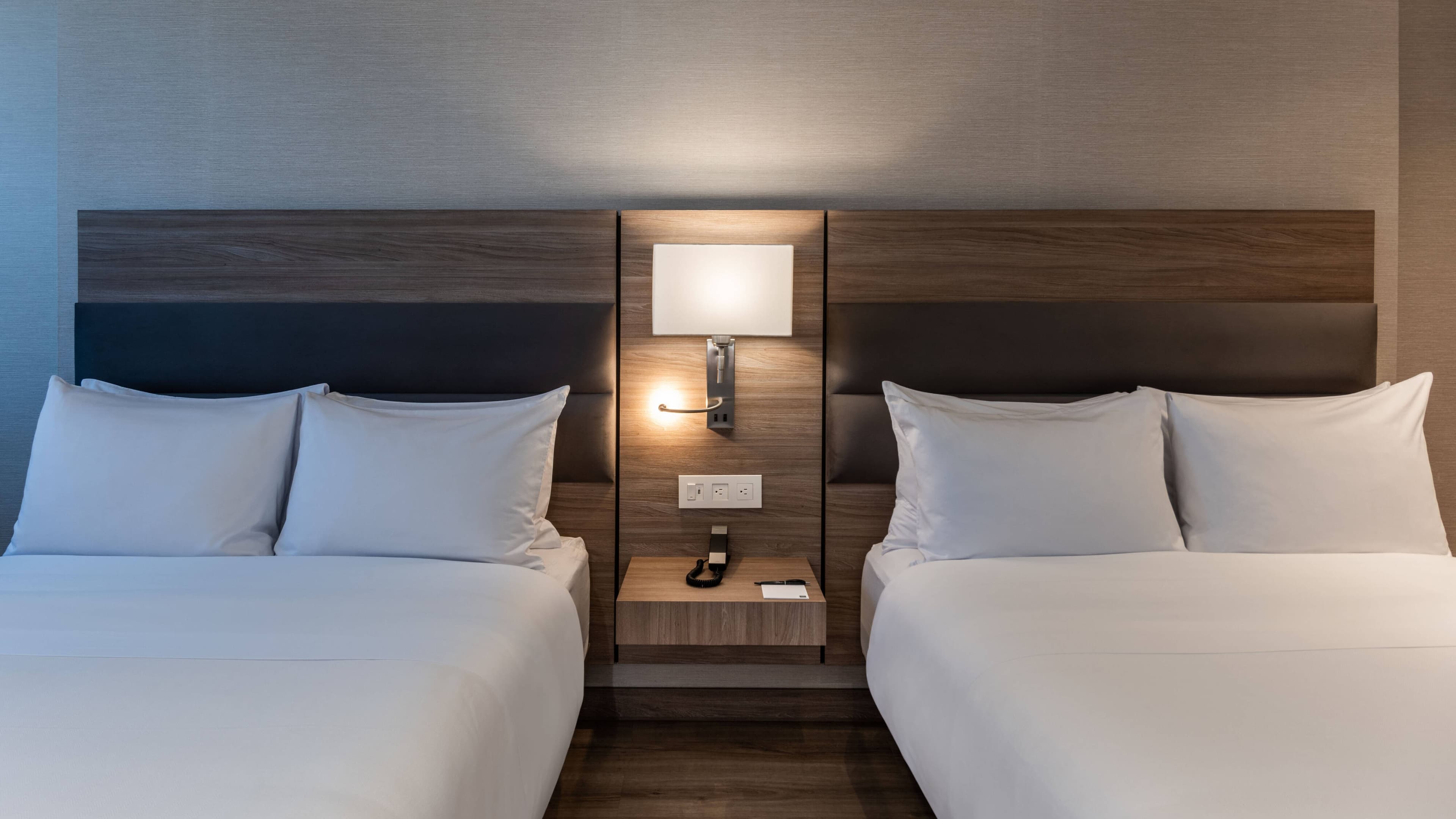 Deluxe Double - Image 1