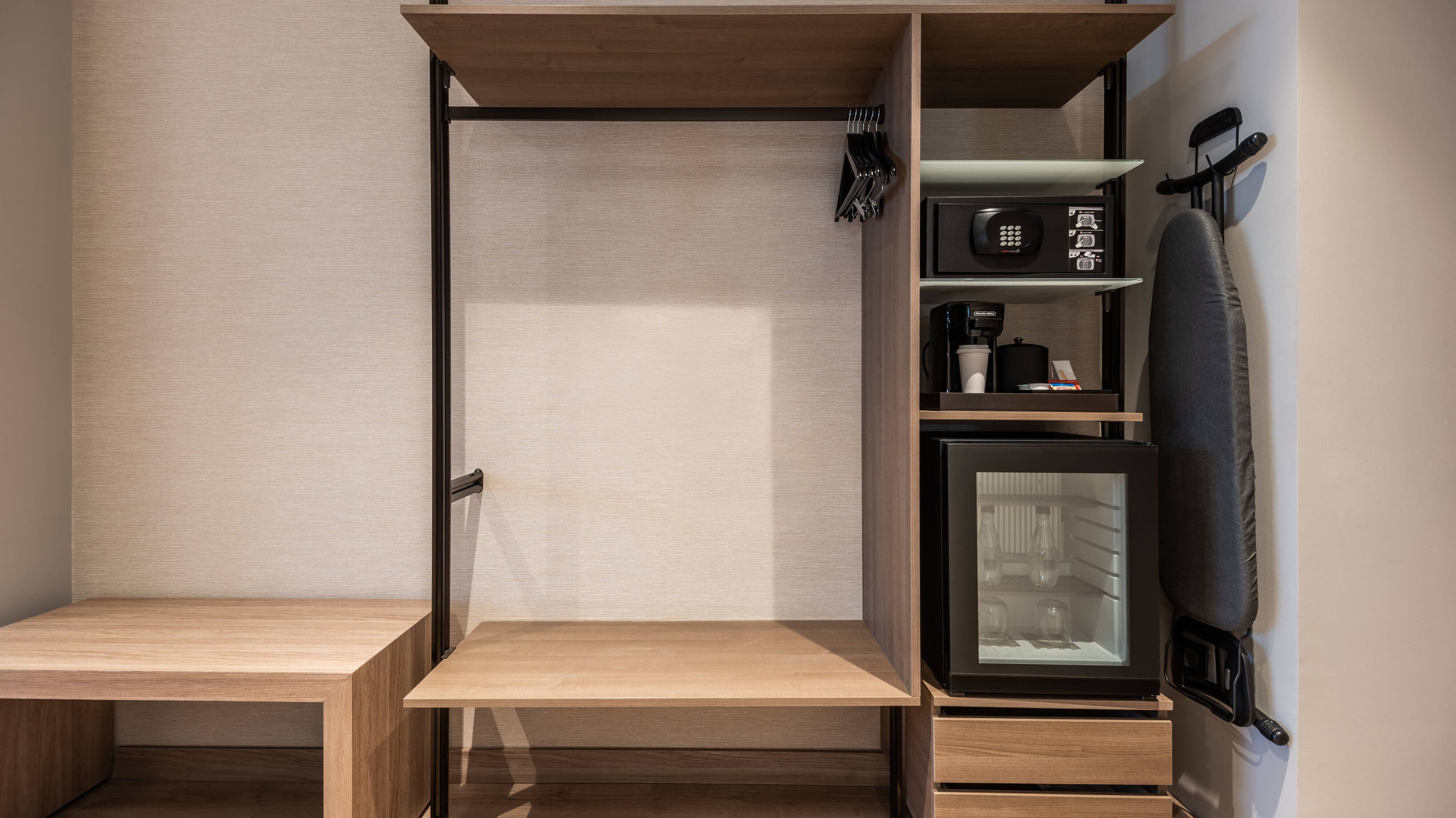 Deluxe King - Image 5