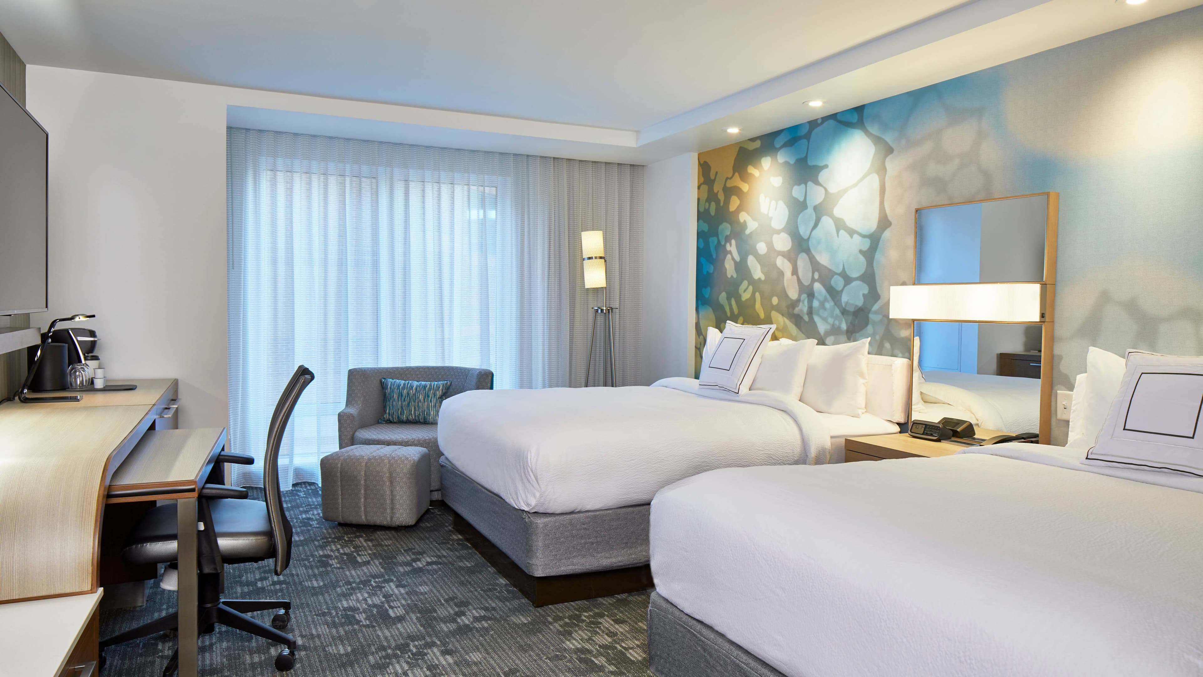 Guest Room - Image 1