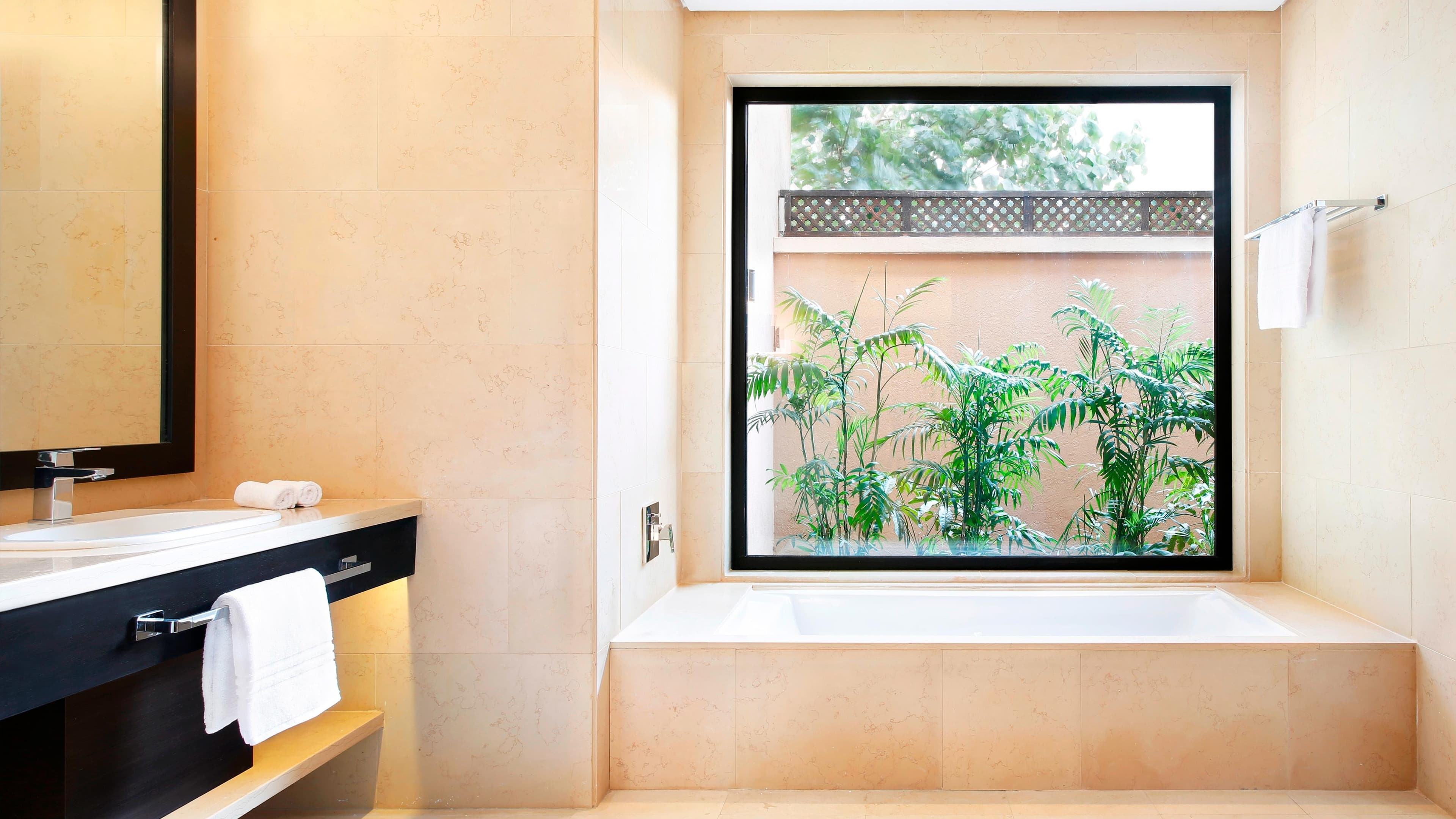 Classic Garden View - Image 2