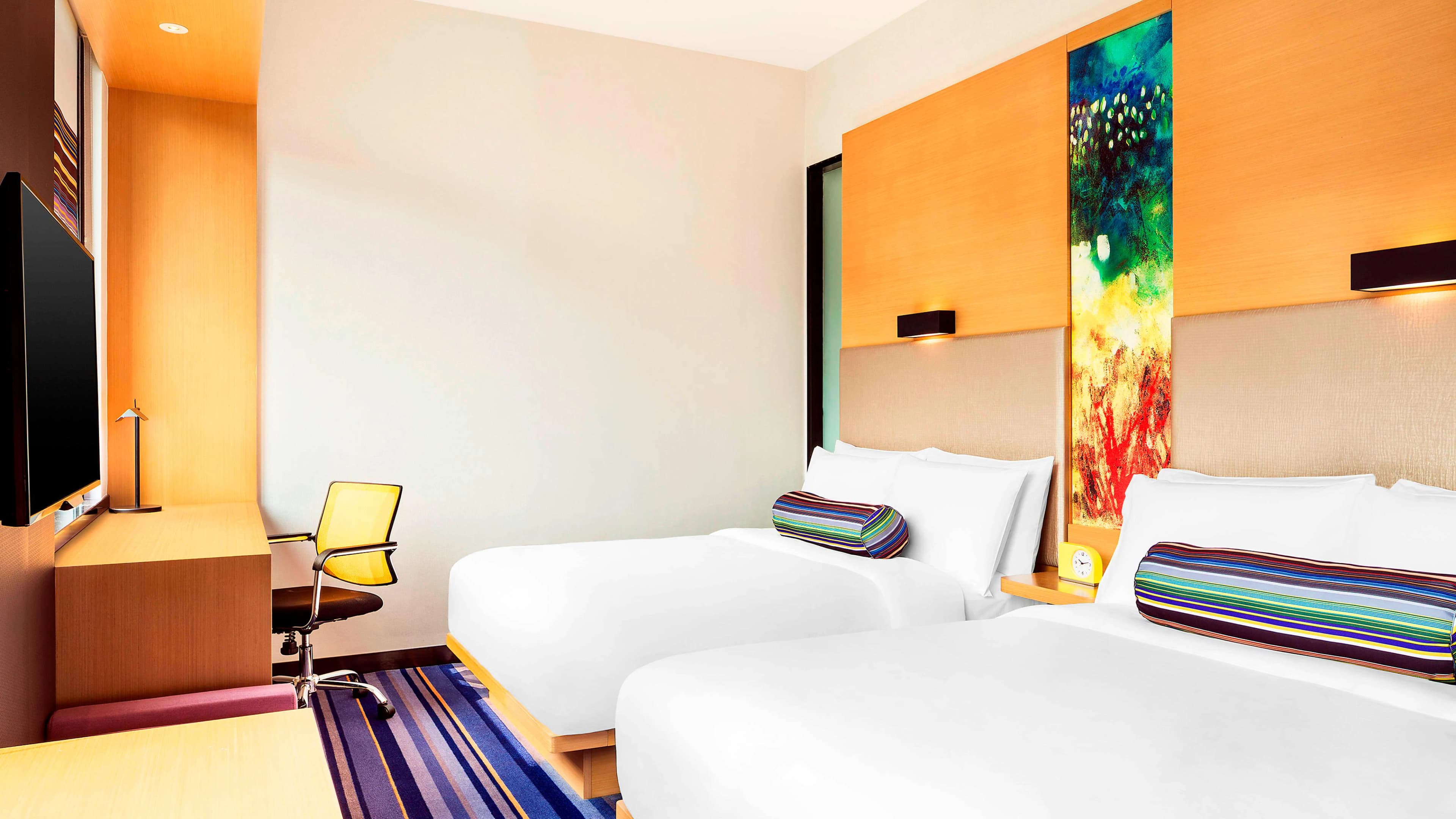 Aloft Guangzhou University Park - Image 4