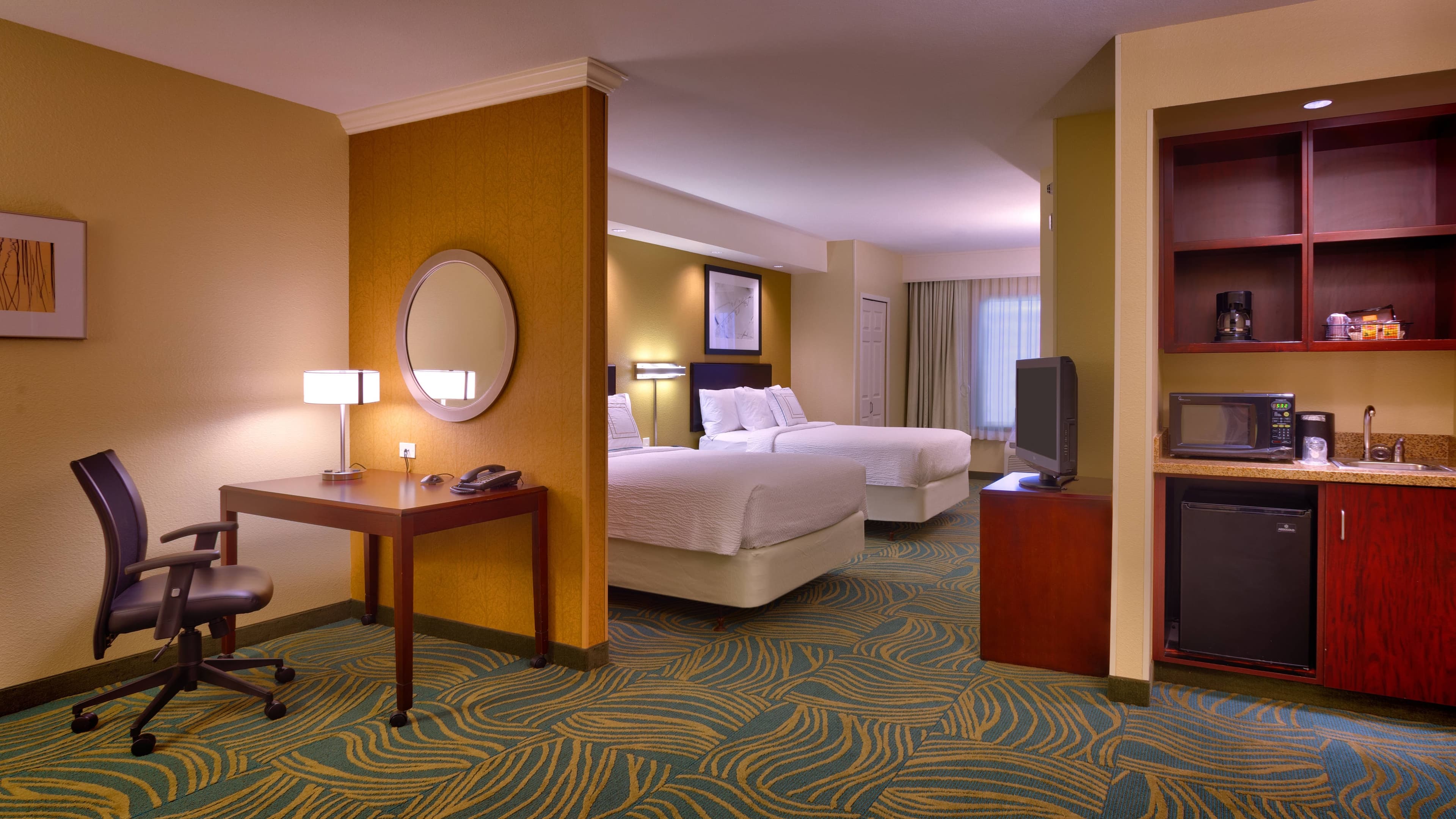 Studio Suite - Image 1