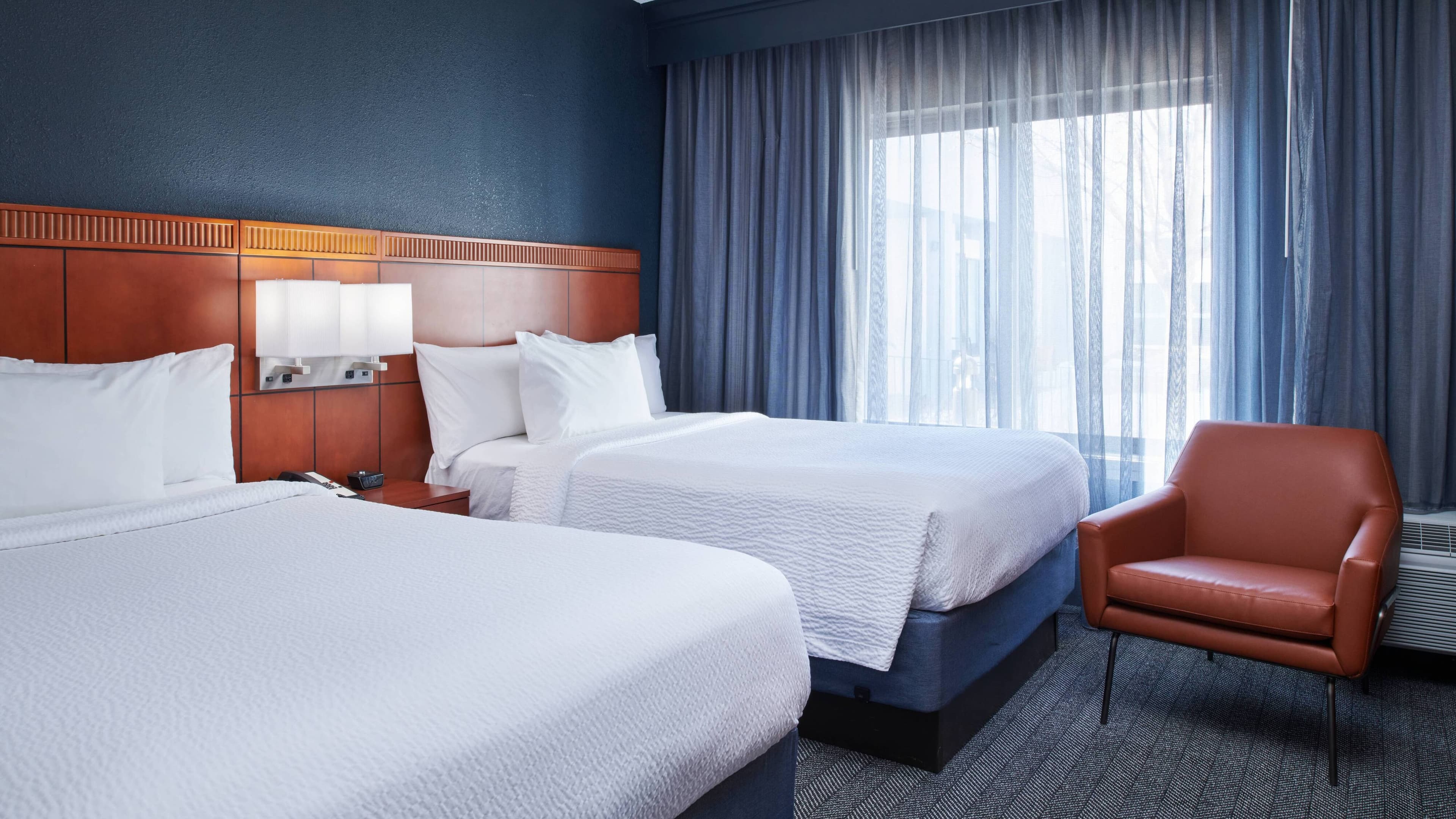 Courtyard Chicago Highland Park/Northbrook - Image 3