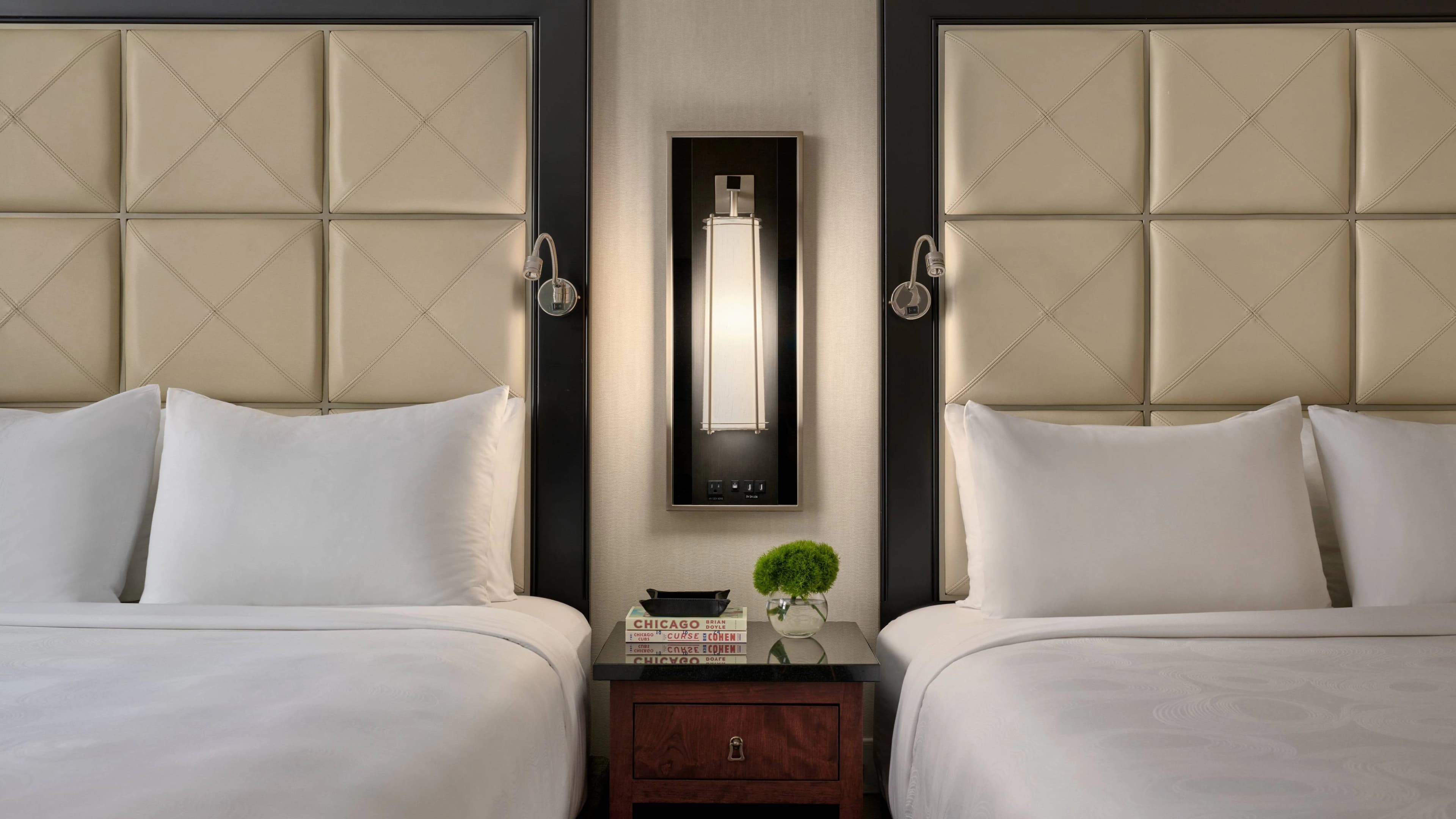 JW Marriott Chicago - Image 3
