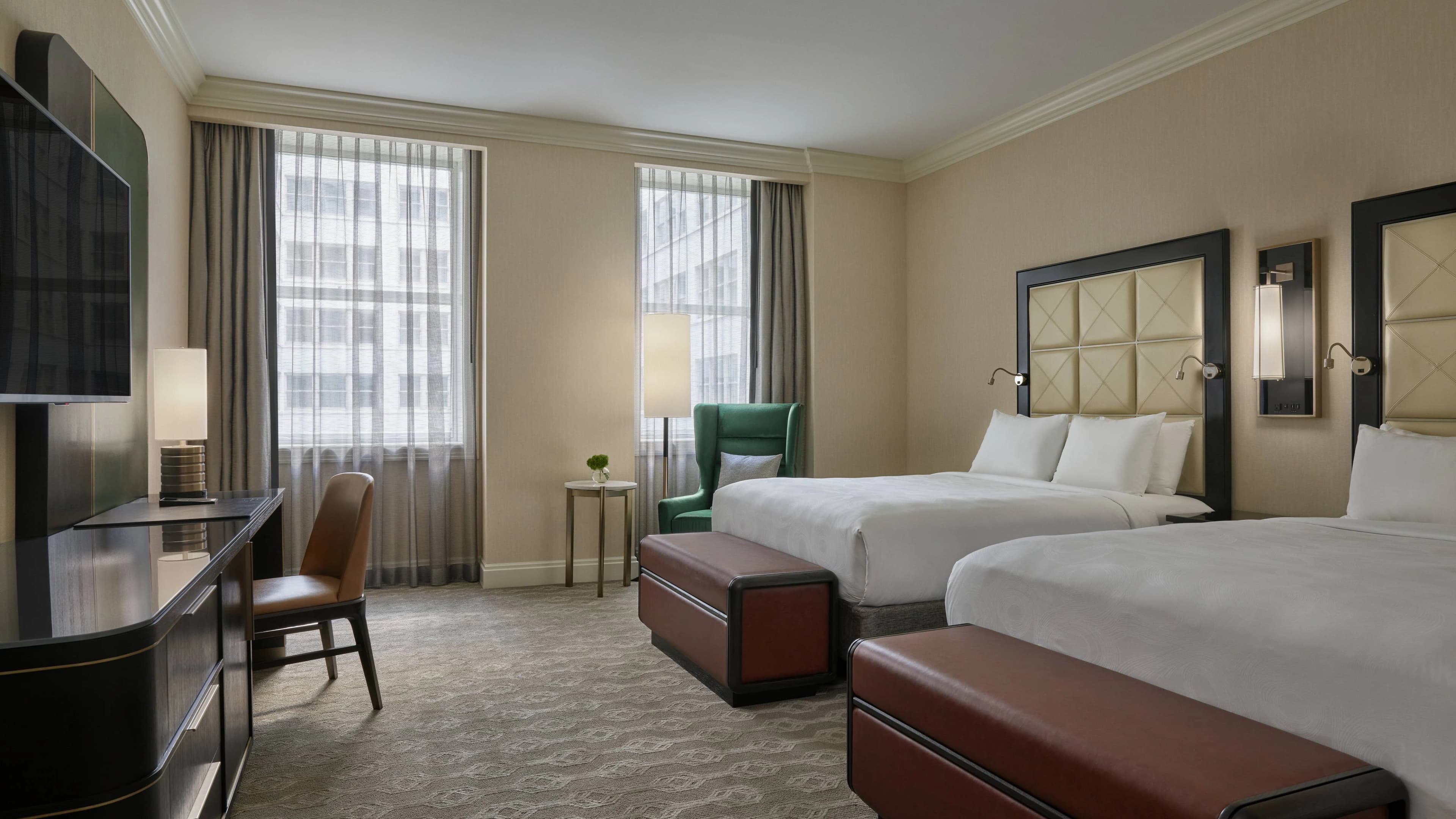 JW Marriott Chicago - Image 2
